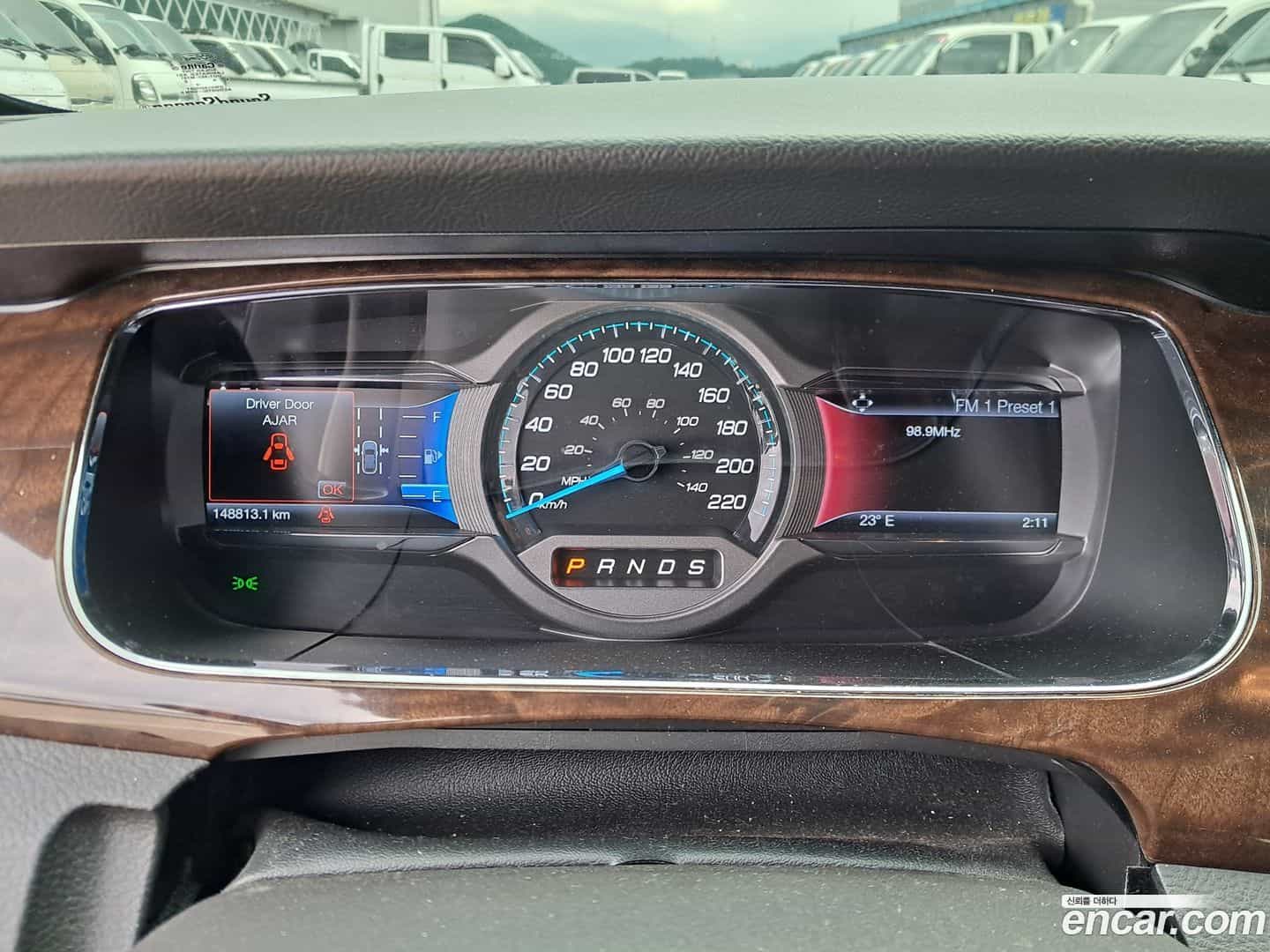 Taurus Ford 2014.8-INNER-007