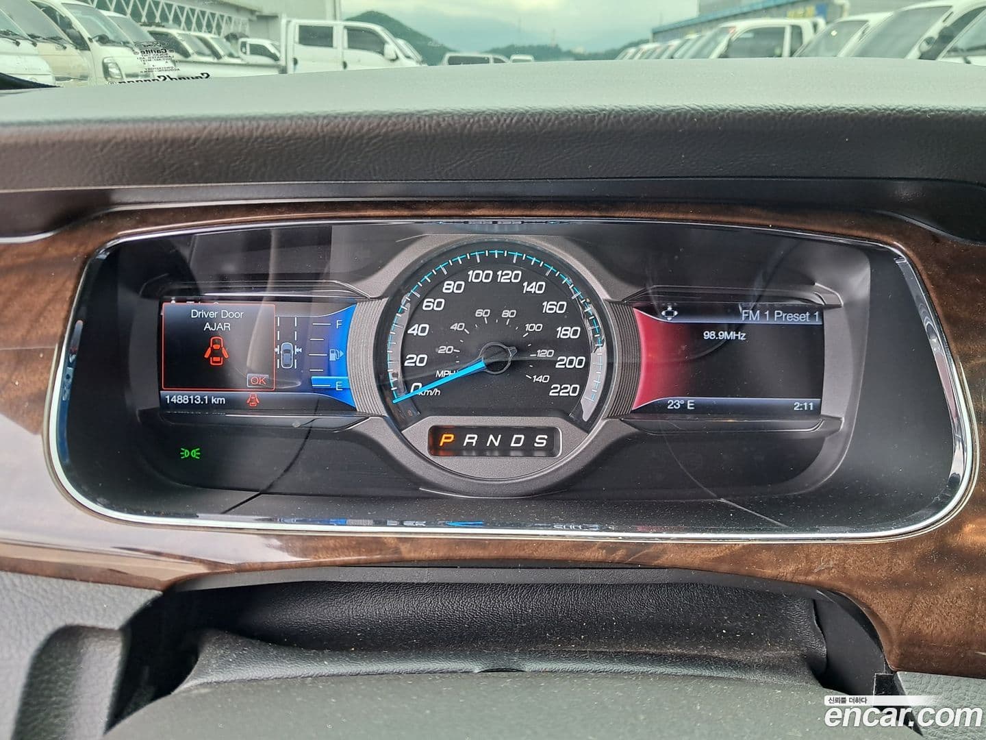 Main__Slider__Photo:Taurus Ford 2014.8-6