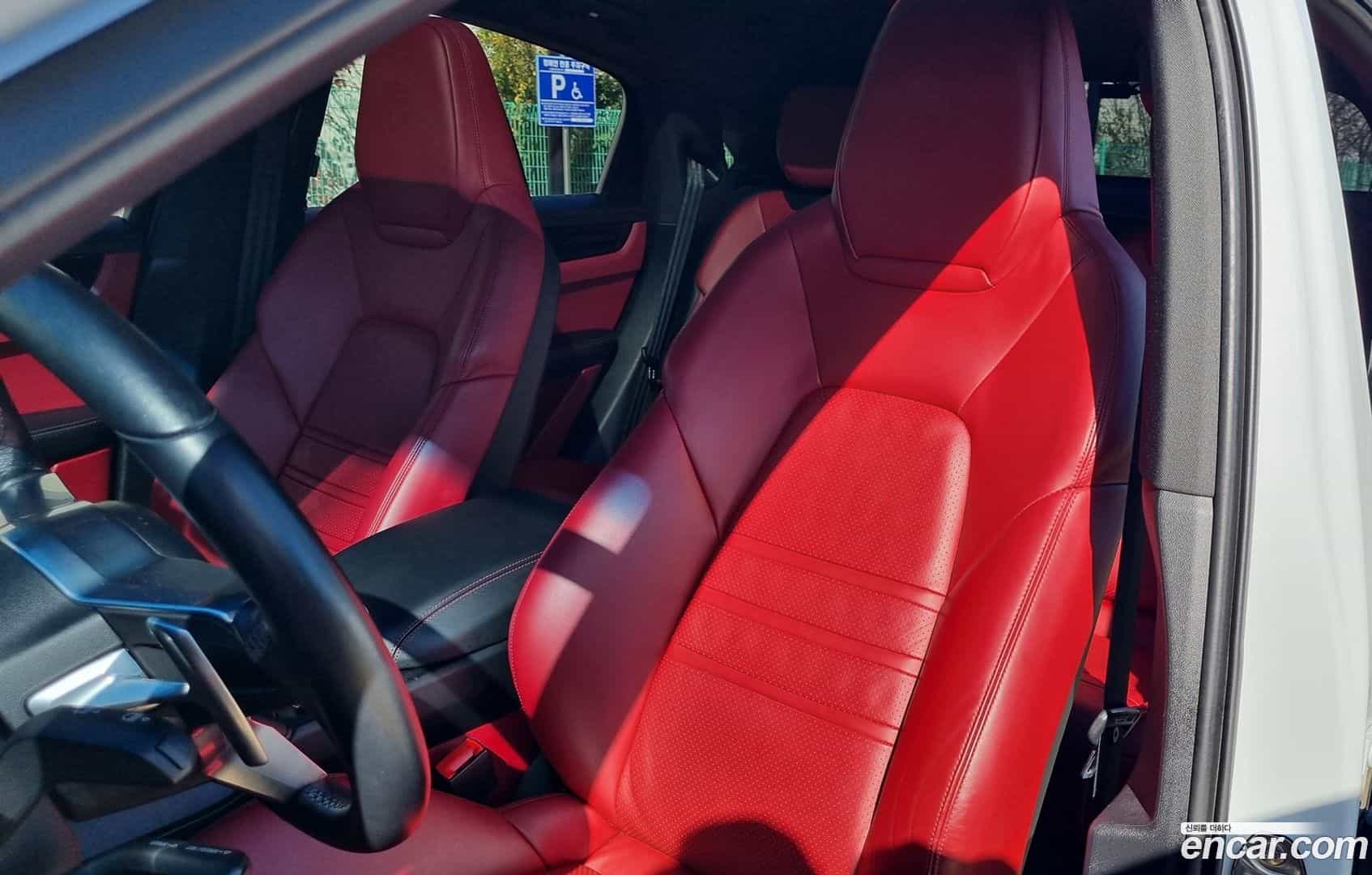 Cayenne Porsche 2021.2-OPTION-015