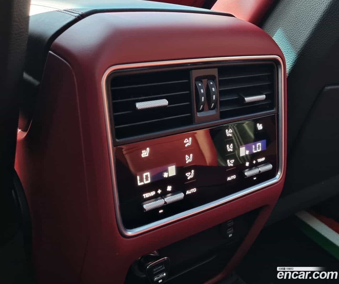 Cayenne Porsche 2021.2-OPTION-021