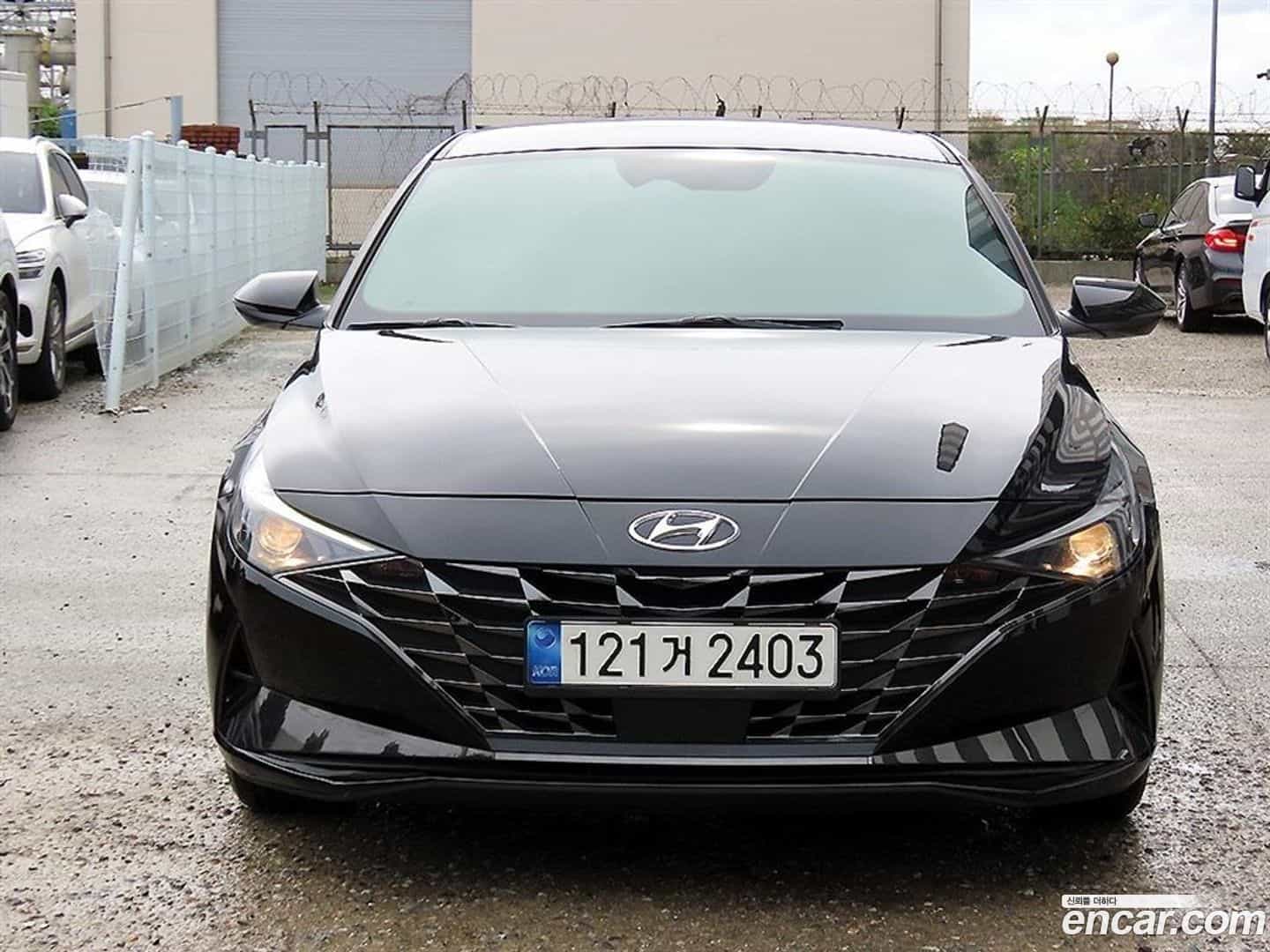 AVANTE Hyundai 2022.6-OUTER-002