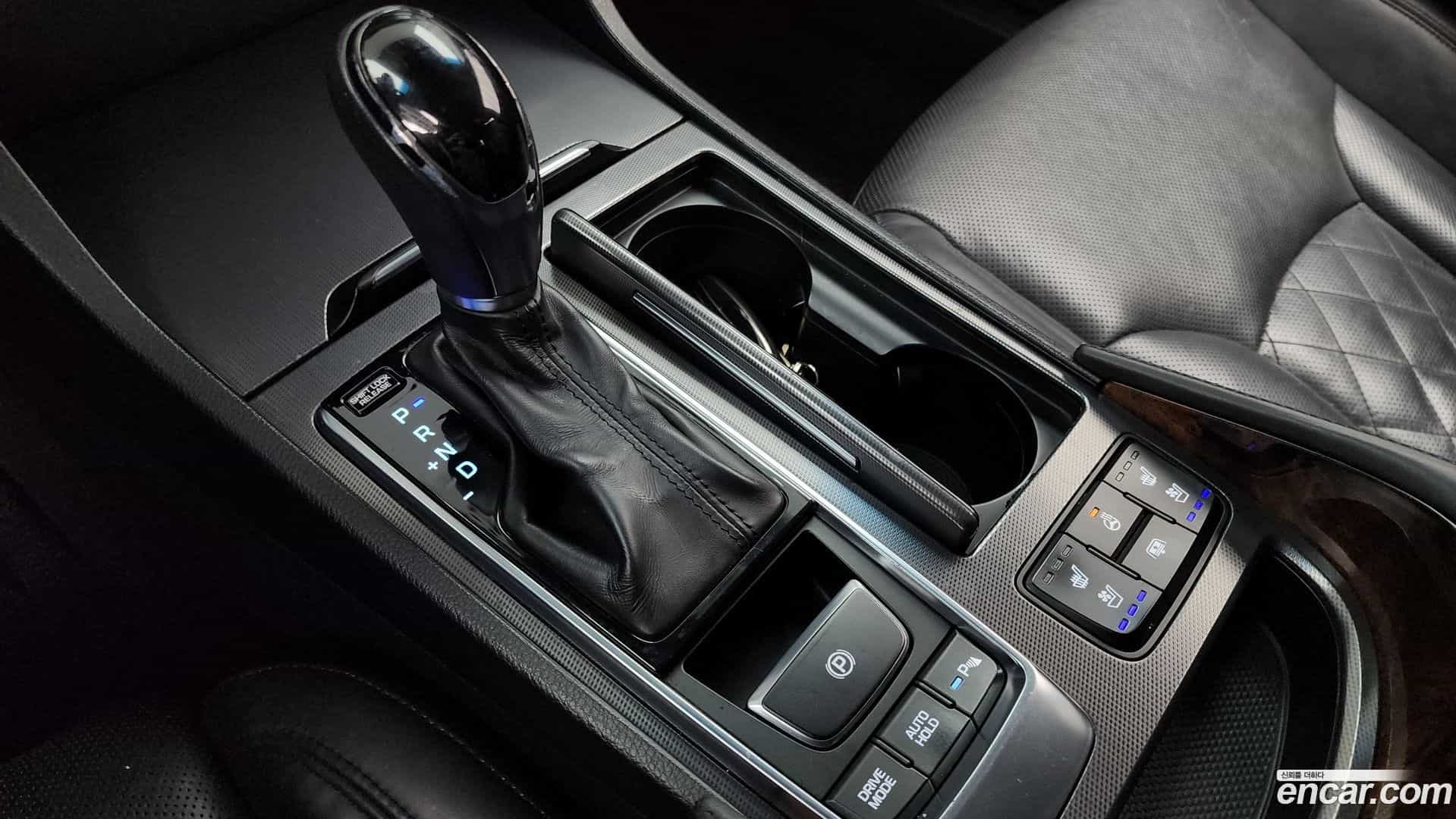 Aslan Hyundai 2015.0-INNER-009