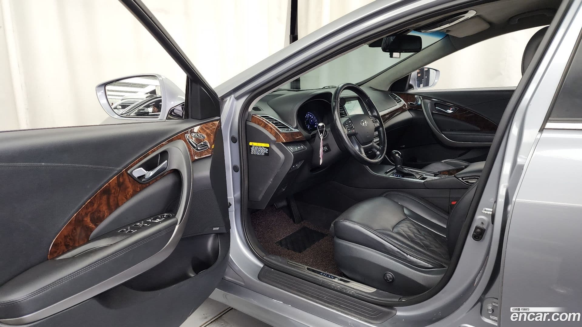 Main__Slider__Photo:Aslan Hyundai 2015.0-9