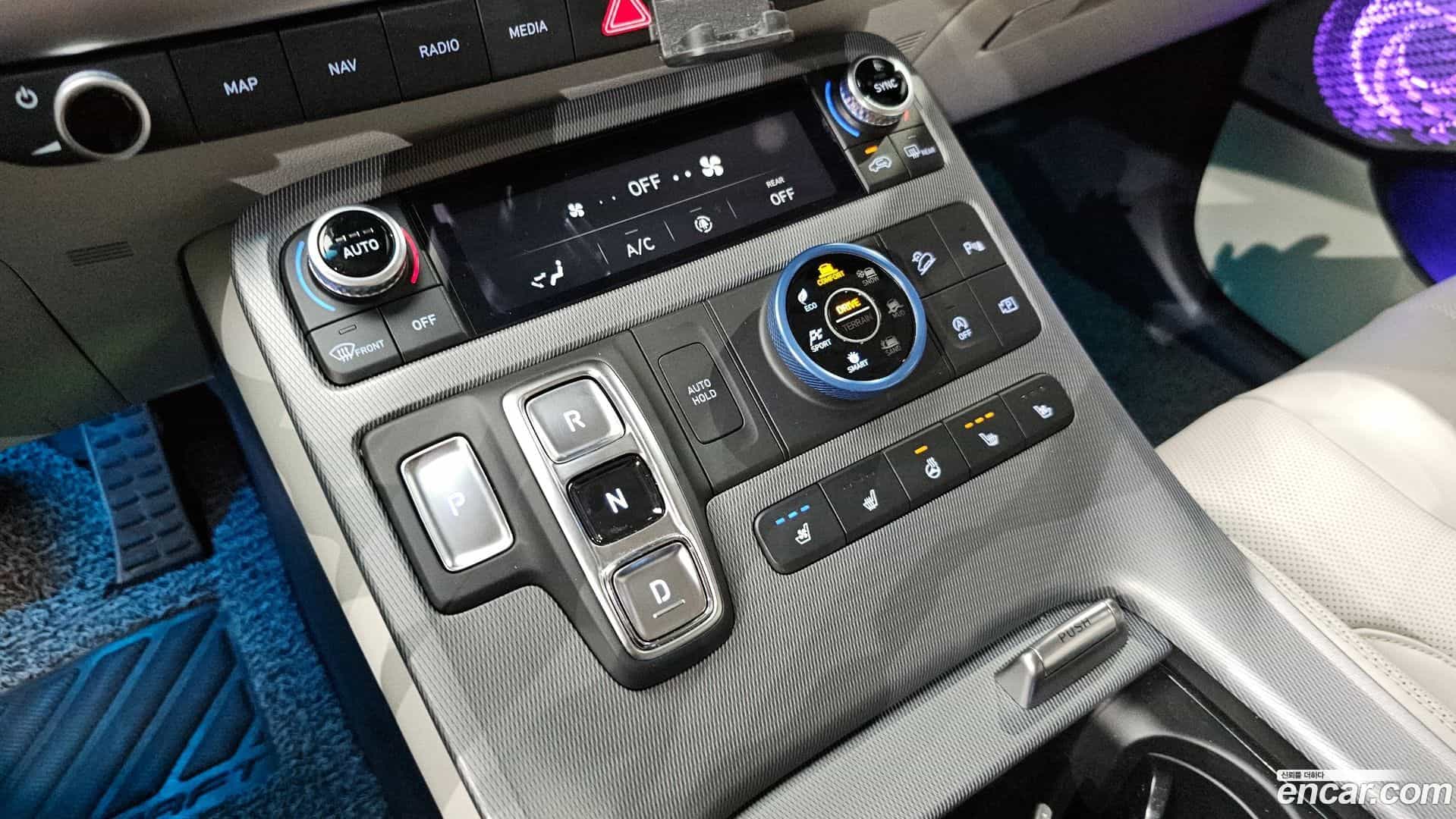 Palisade Hyundai 2023.0-INNER-009