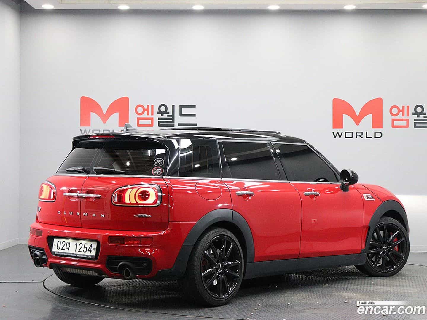 Clubman Mini 2018.11-OUTER-004