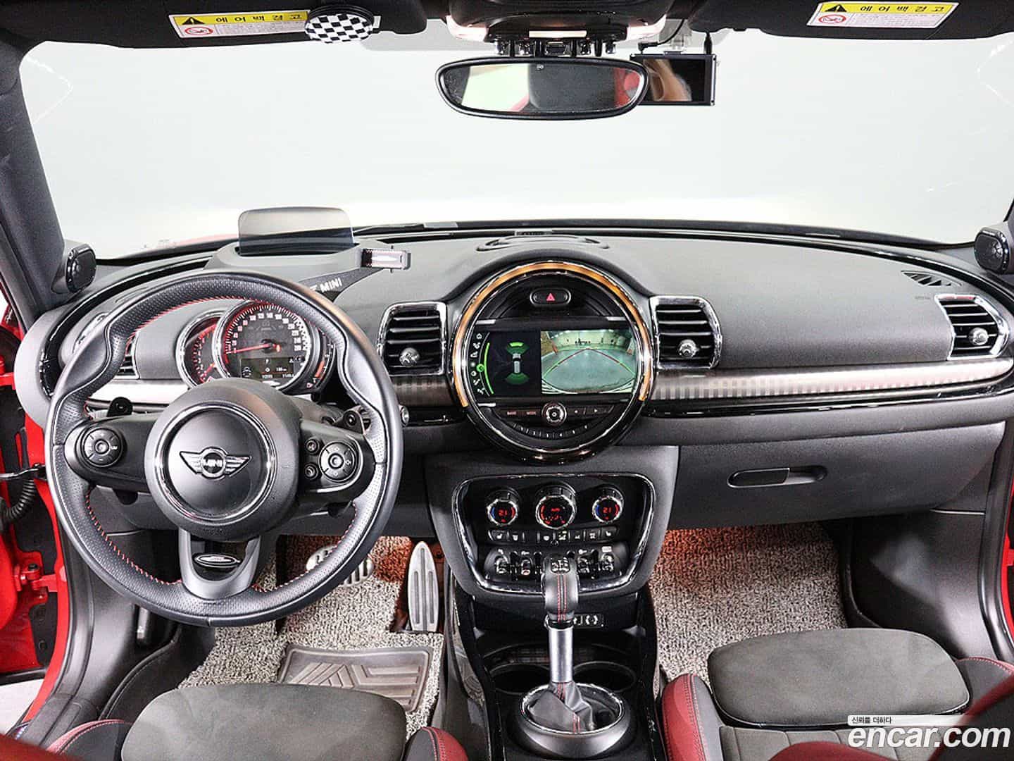 Clubman Mini 2018.11-INNER-010