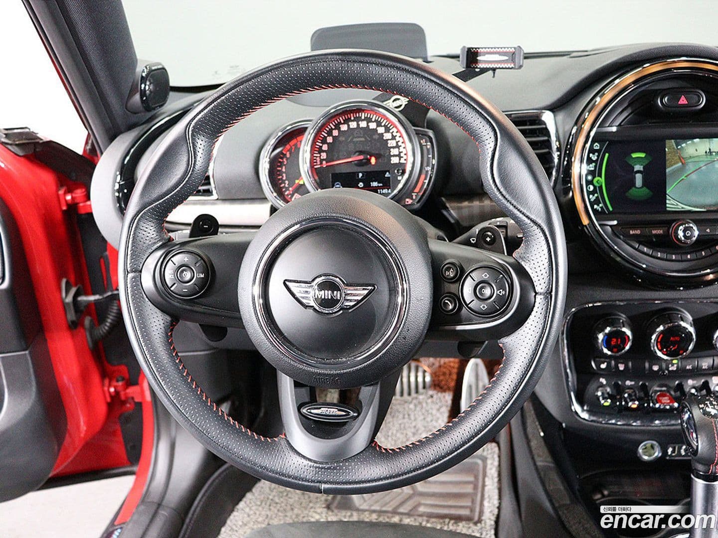 Main__Slider__Photo:Clubman Mini 2018.11-14