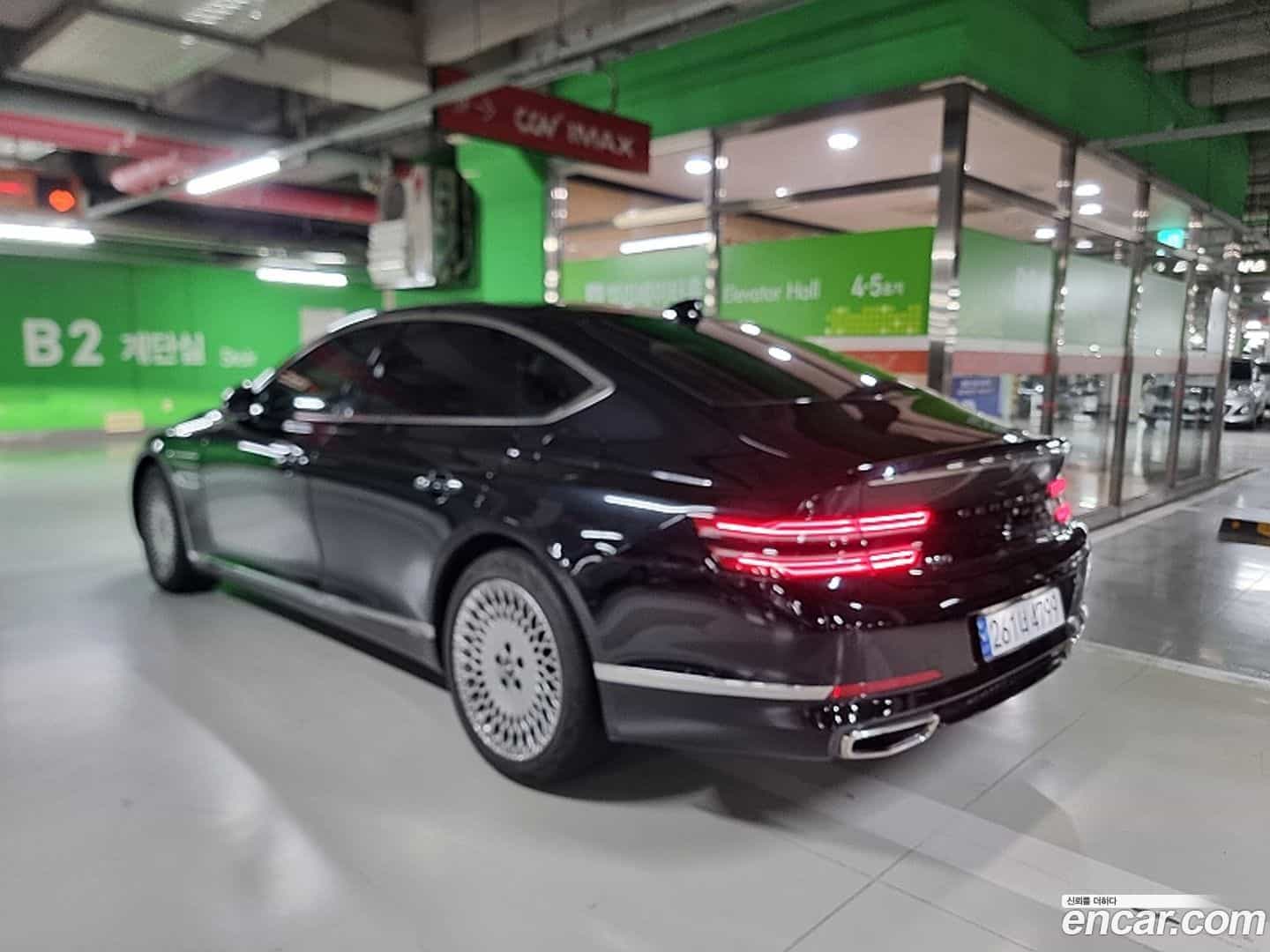 G80 Genesis 2021.8-OUTER-003