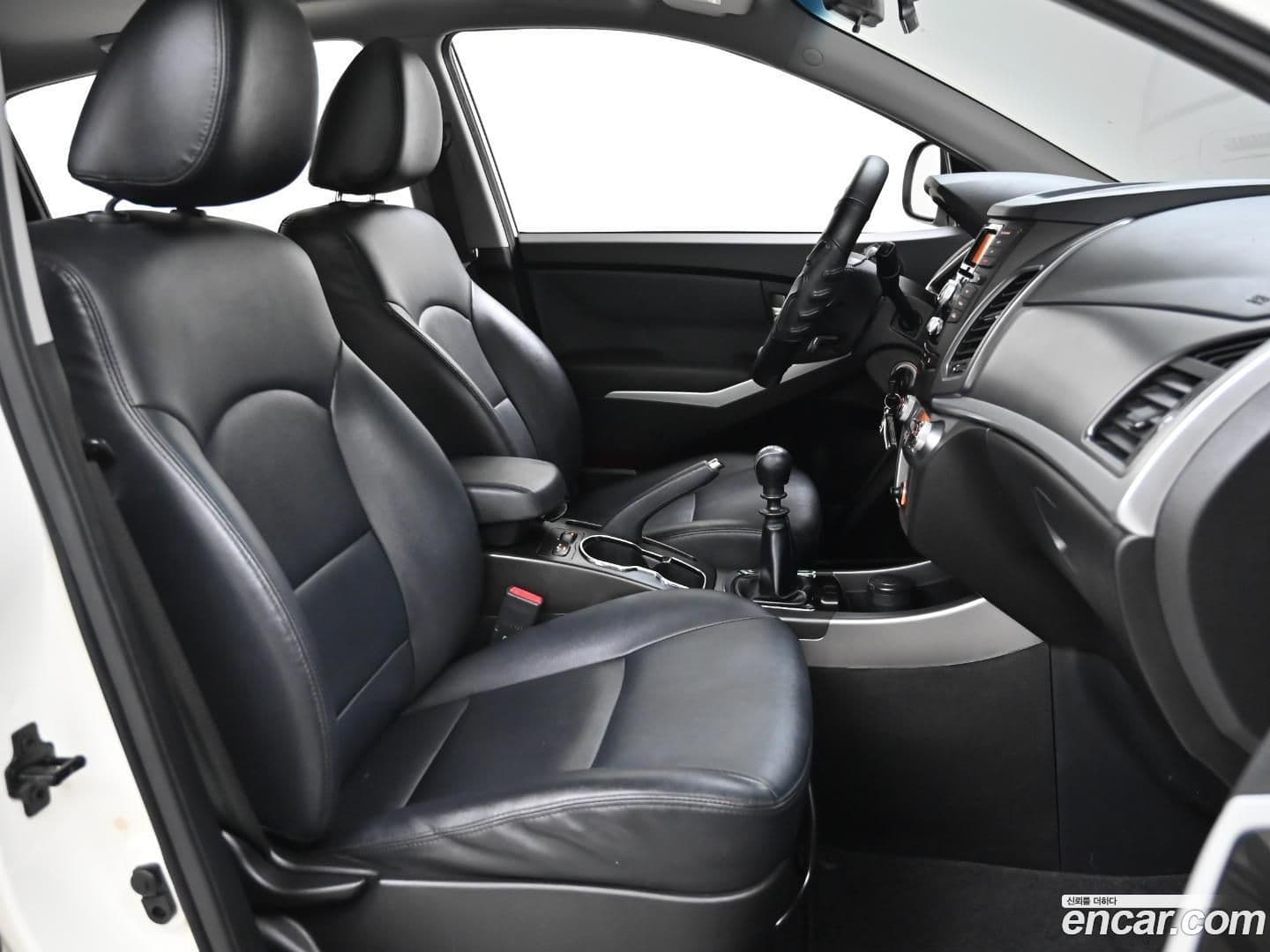 Main__Slider__Photo:KORANDO KG_Mobility_Ssangyong 2014.8-9