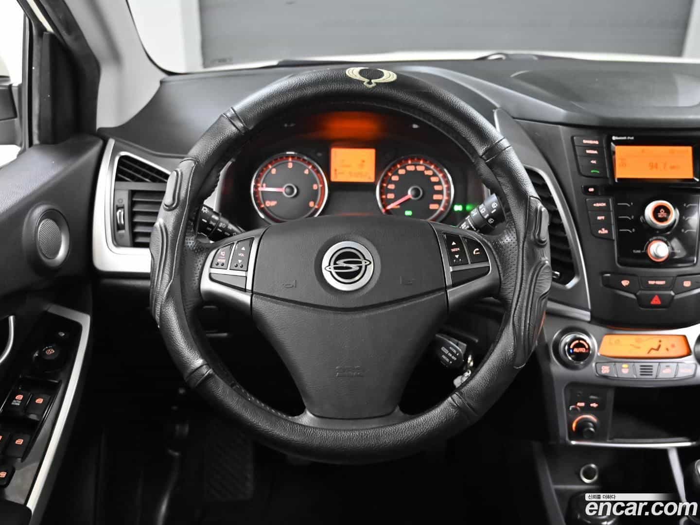 KORANDO KG_Mobility_Ssangyong 2014.8-OPTION-017