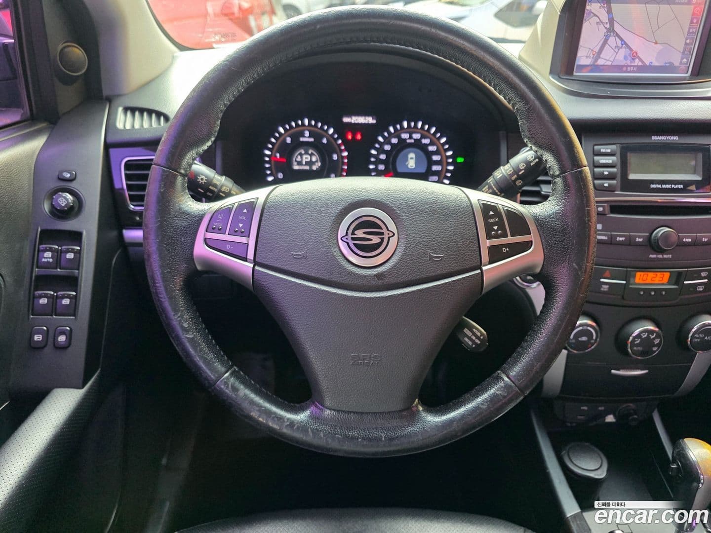 Main__Slider__Photo:KORANDO KG_Mobility_Ssangyong 2011.4-9