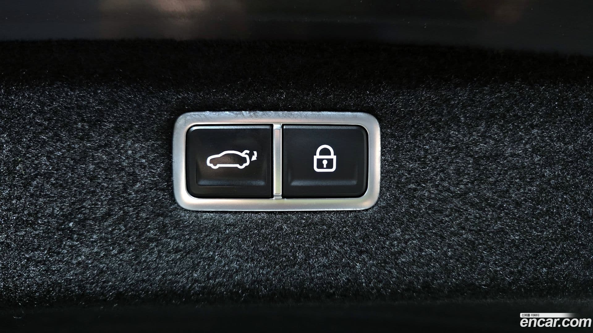 Main__Slider__Photo:G90 Genesis 2022.3-19