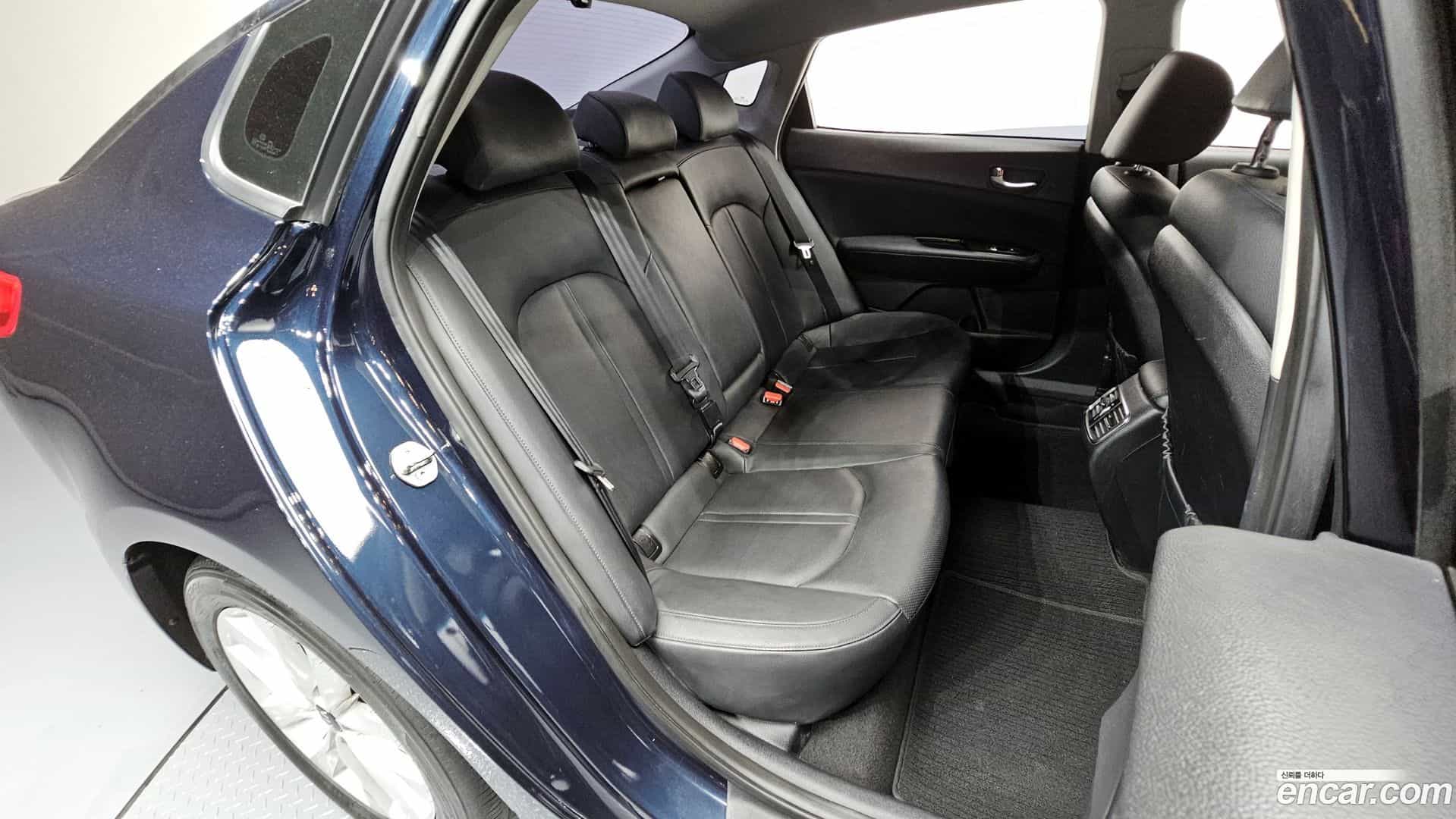 K5 Kia 2017.0-OPTION-016