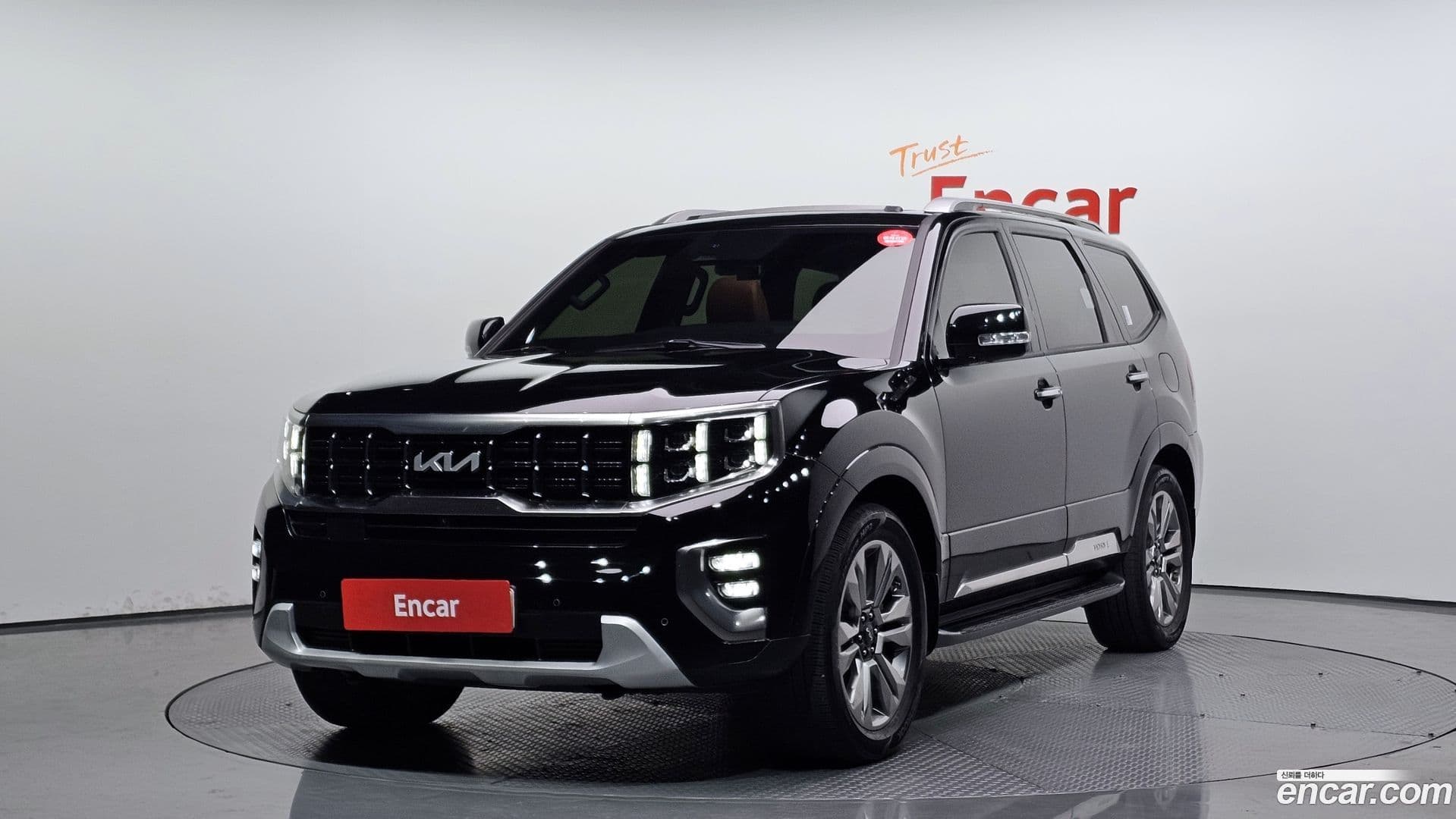 Main__Slider__Photo:Mohave Kia 2022.9-0