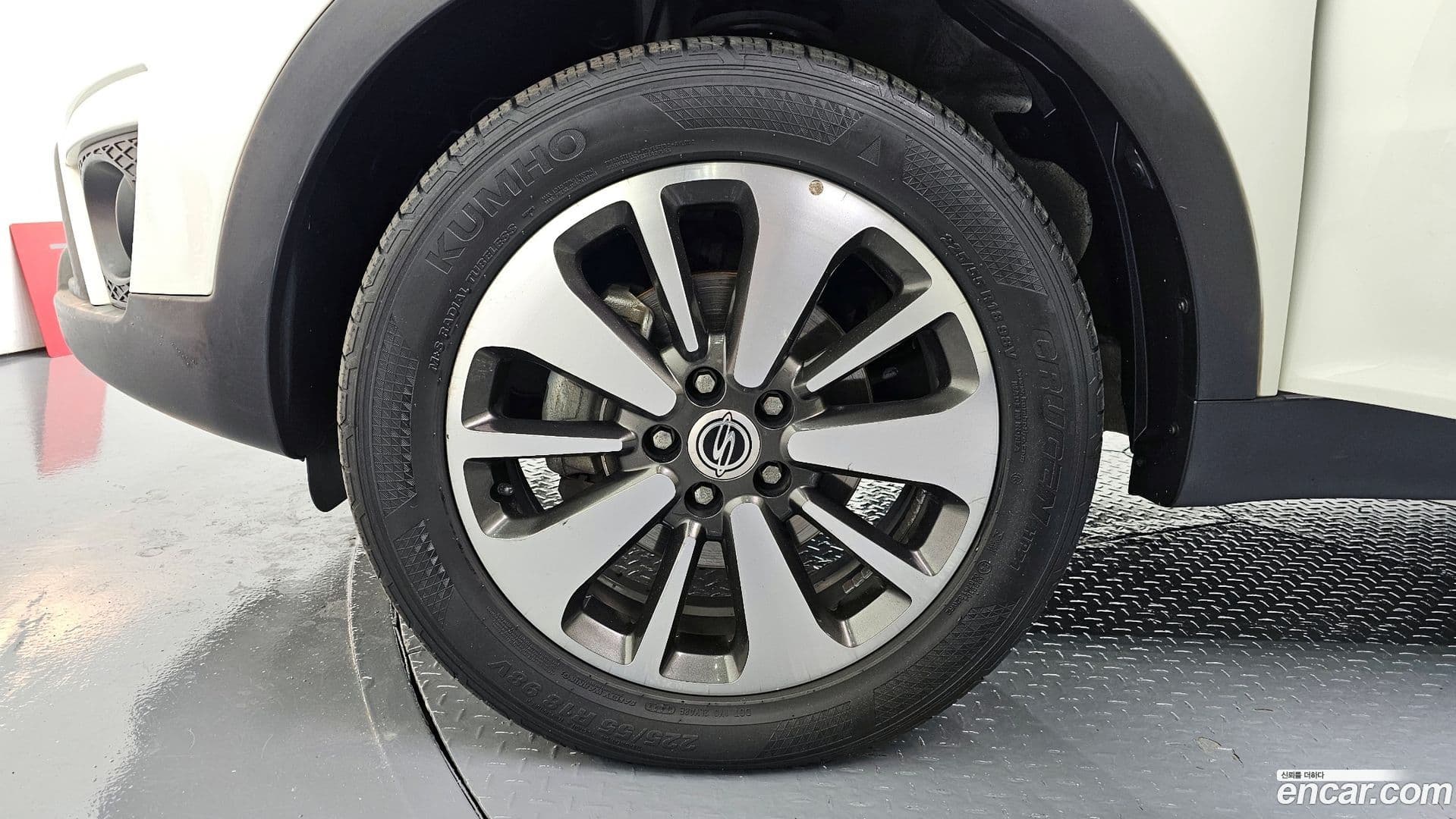 Main__Slider__Photo:KORANDO KG_Mobility_Ssangyong 2015.4-4