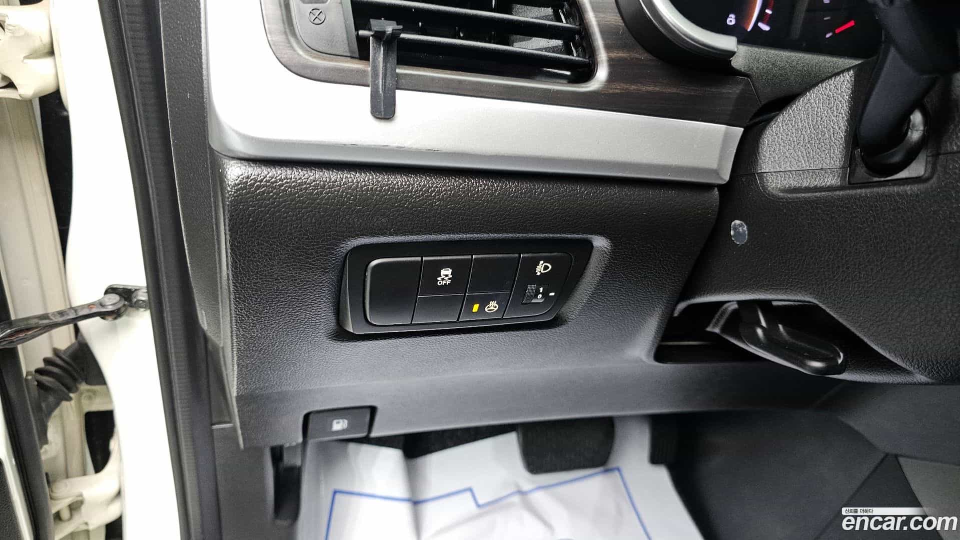 KORANDO KG_Mobility_Ssangyong 2015.4-OPTION-018