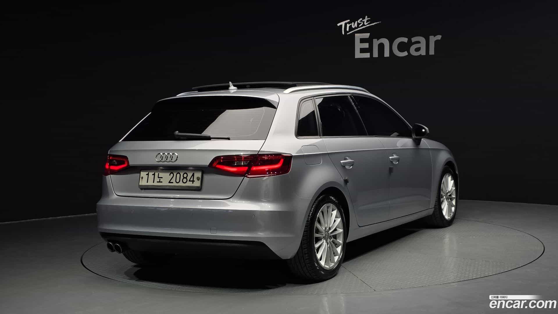 A3 Audi 2015.9-OUTER-002