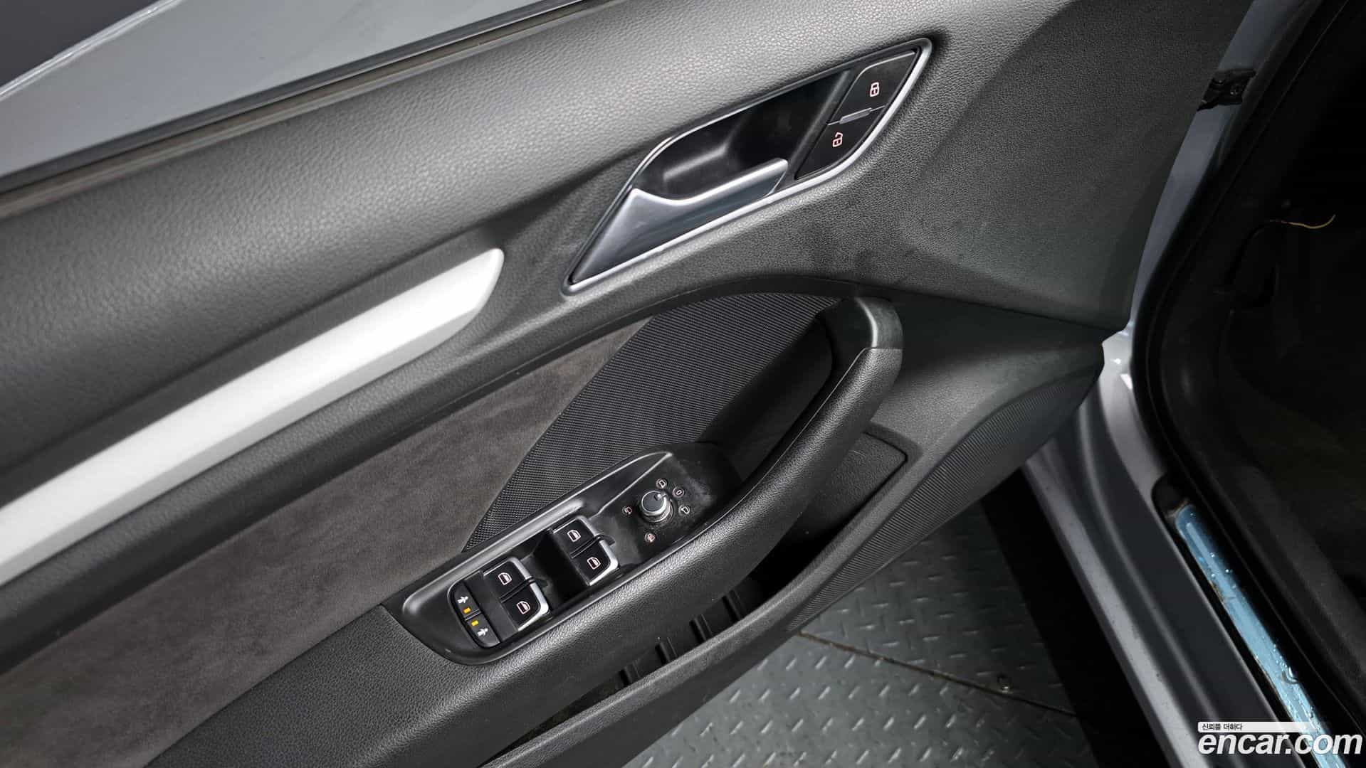 A3 Audi 2015.9-OPTION-022