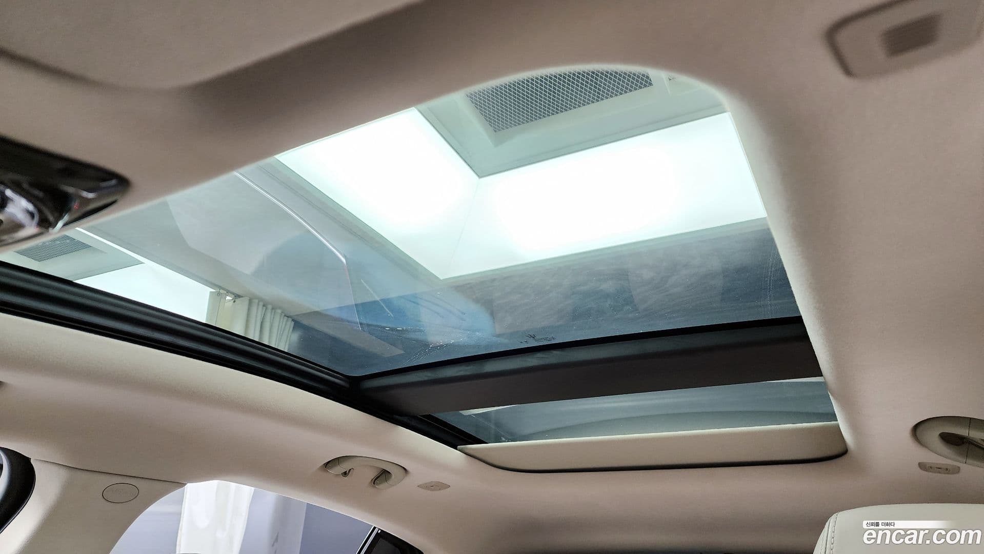 Main__Slider__Photo:Grecale Maserati 2023.4-17