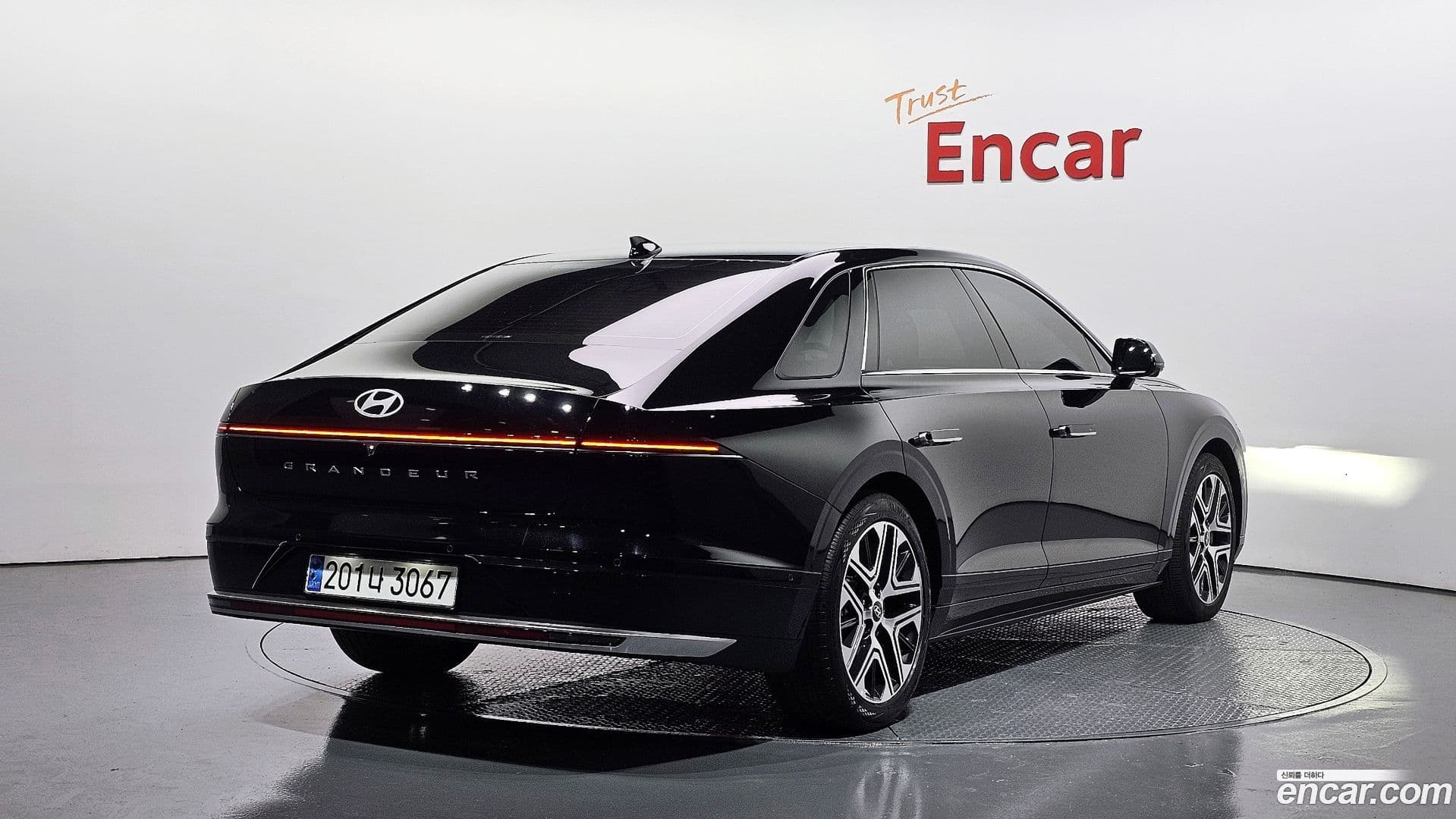 Main__Slider__Photo:Grandeur Hyundai 2024.0-1