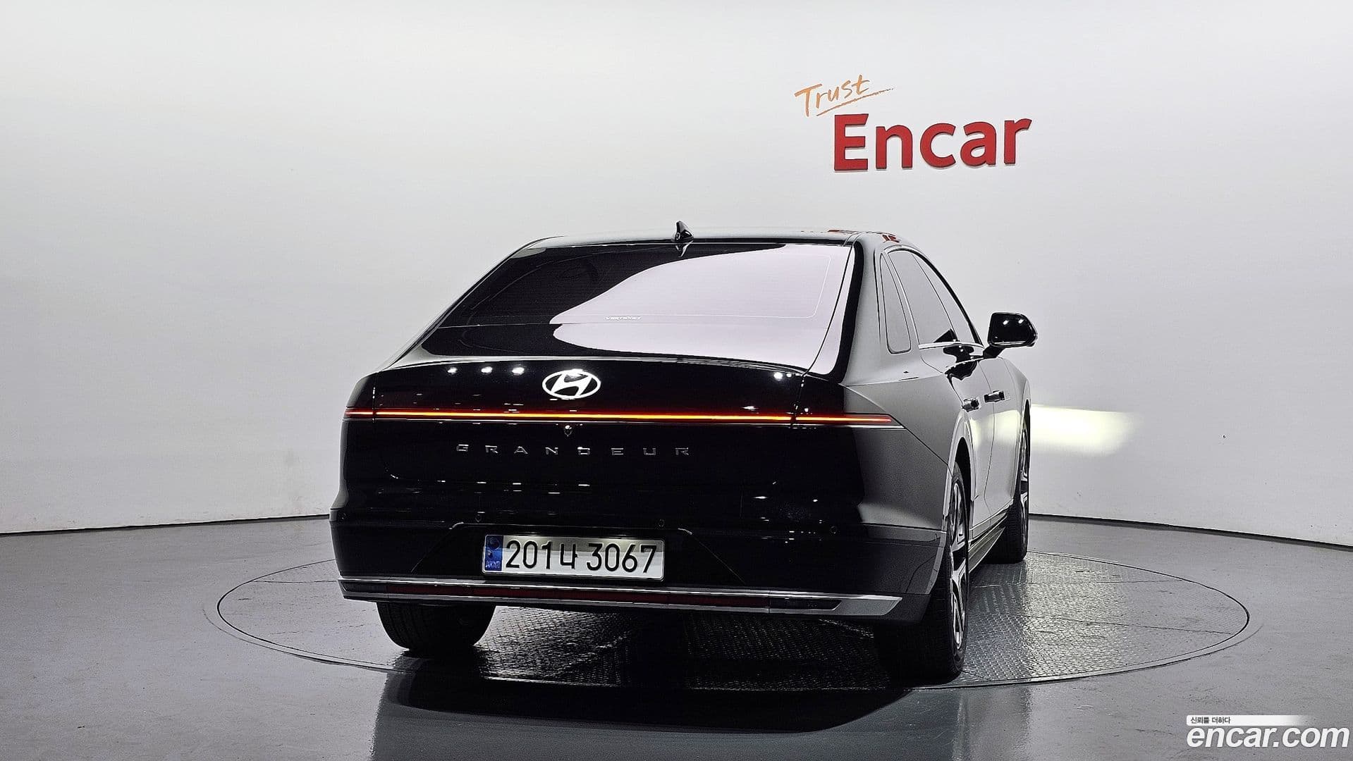 Main__Slider__Photo:Grandeur Hyundai 2024.0-3