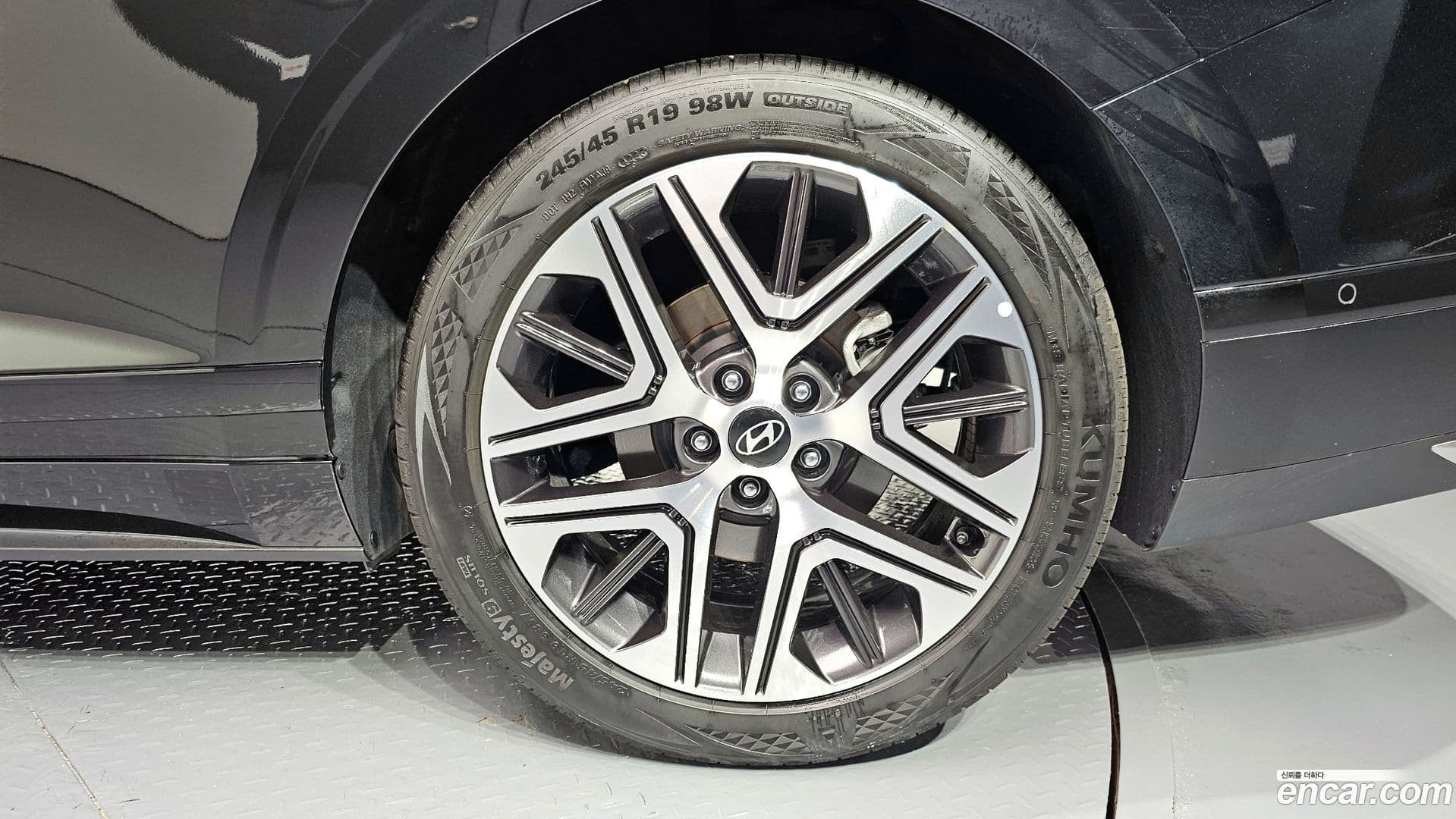 Main__Slider__Photo:Grandeur Hyundai 2024.0-4