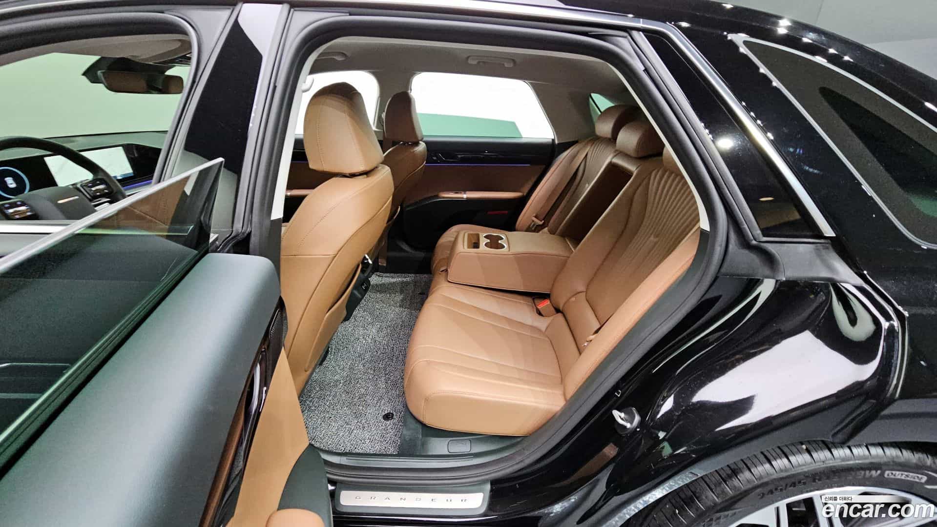 Grandeur Hyundai 2024.0-OPTION-015