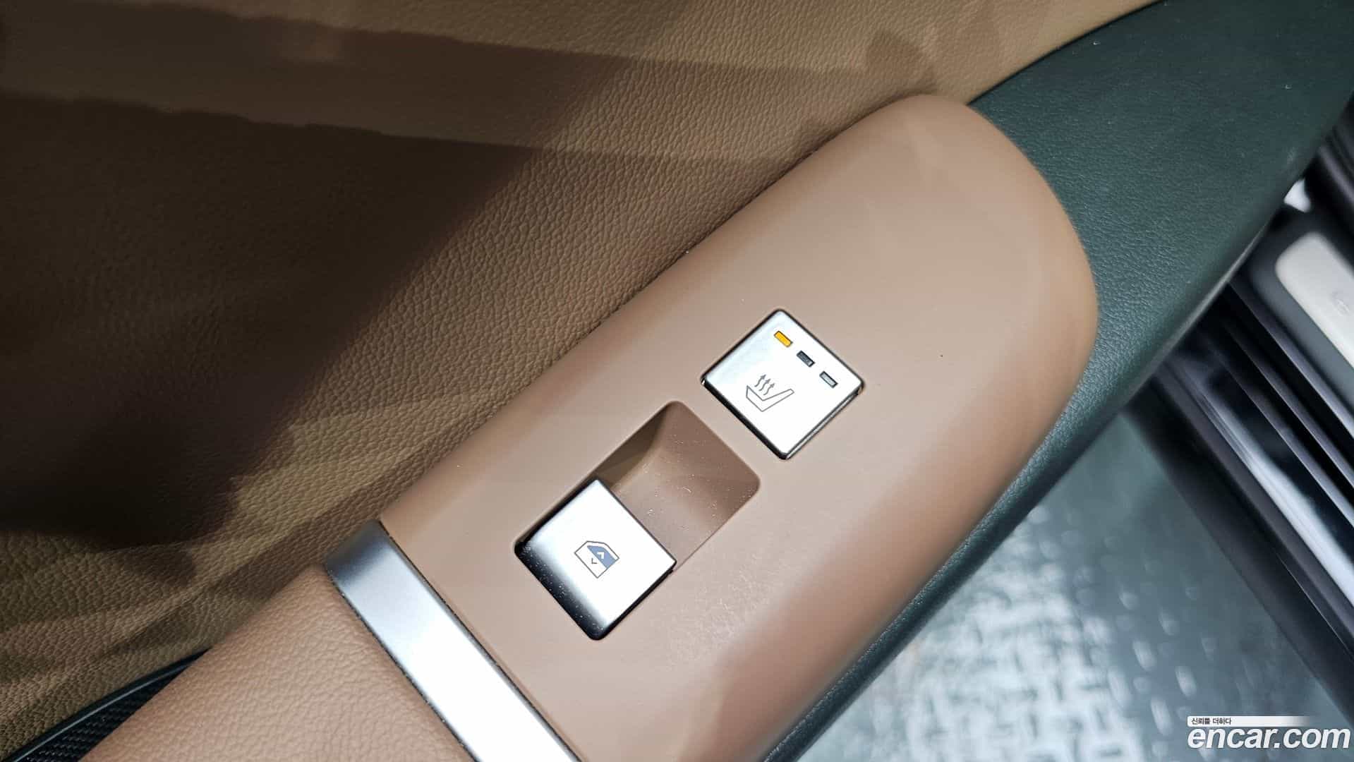 Grandeur Hyundai 2024.0-OPTION-023