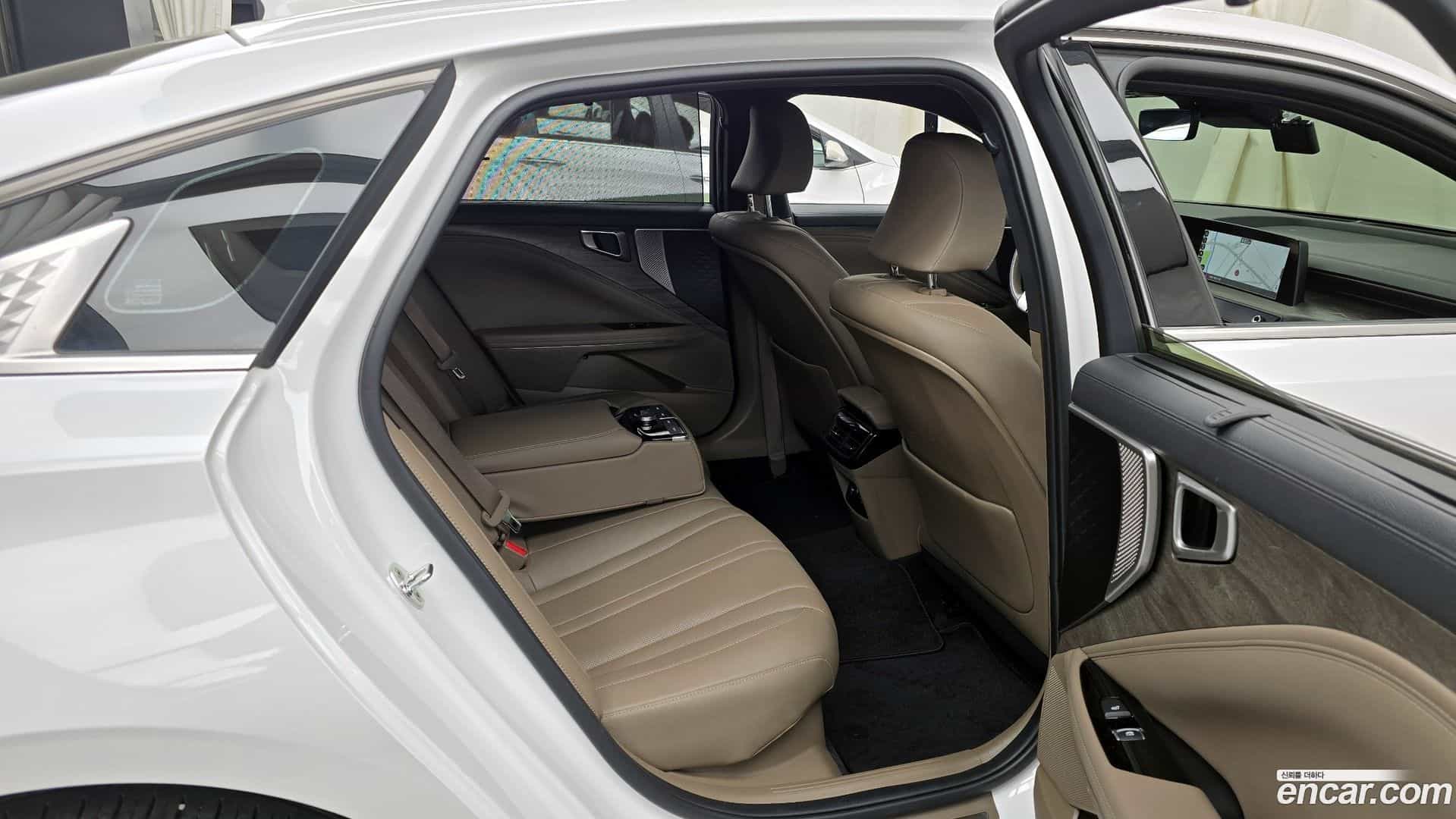 K8 Kia 2022.6-OPTION-016