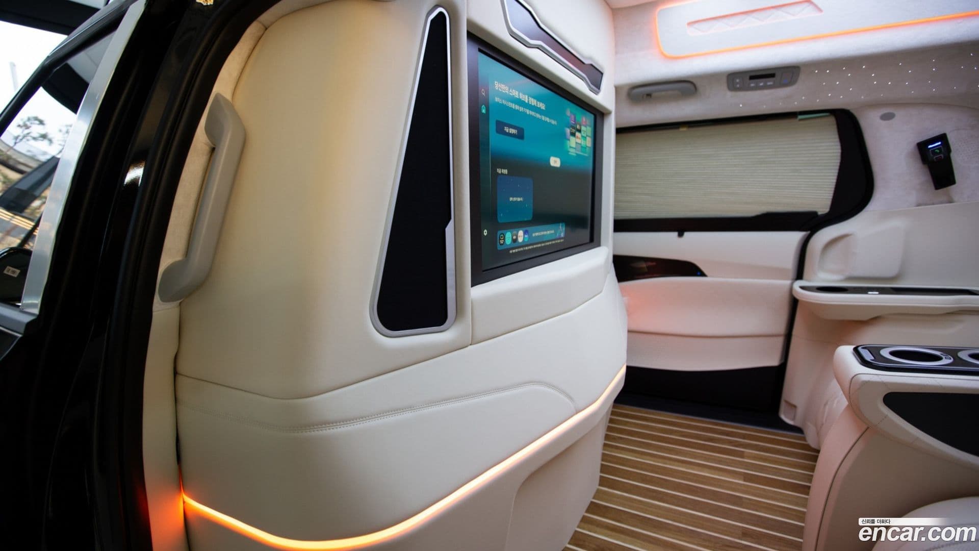 Main__Slider__Photo:Canival Kia 2025.8-14