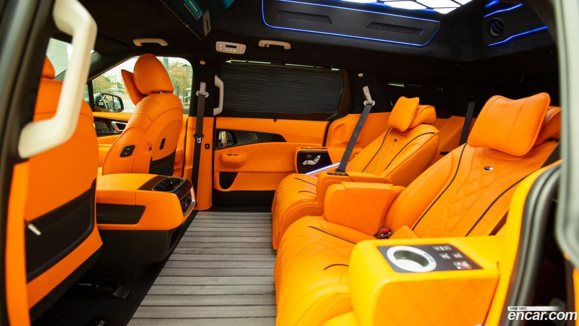 Main__Slider__Photo:Canival Kia 2025.8-11