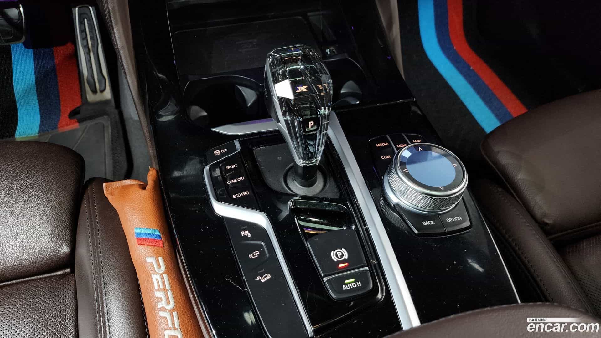 X4 BMW 2021.0-INNER-009