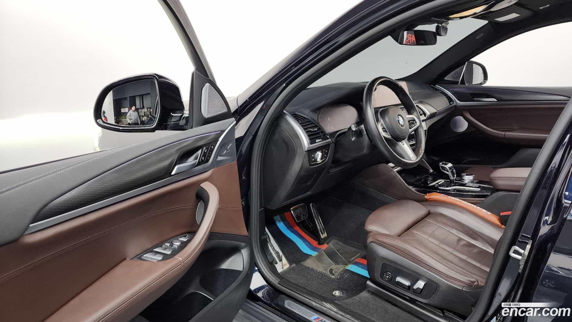 X4 BMW 2021.0-INNER-010