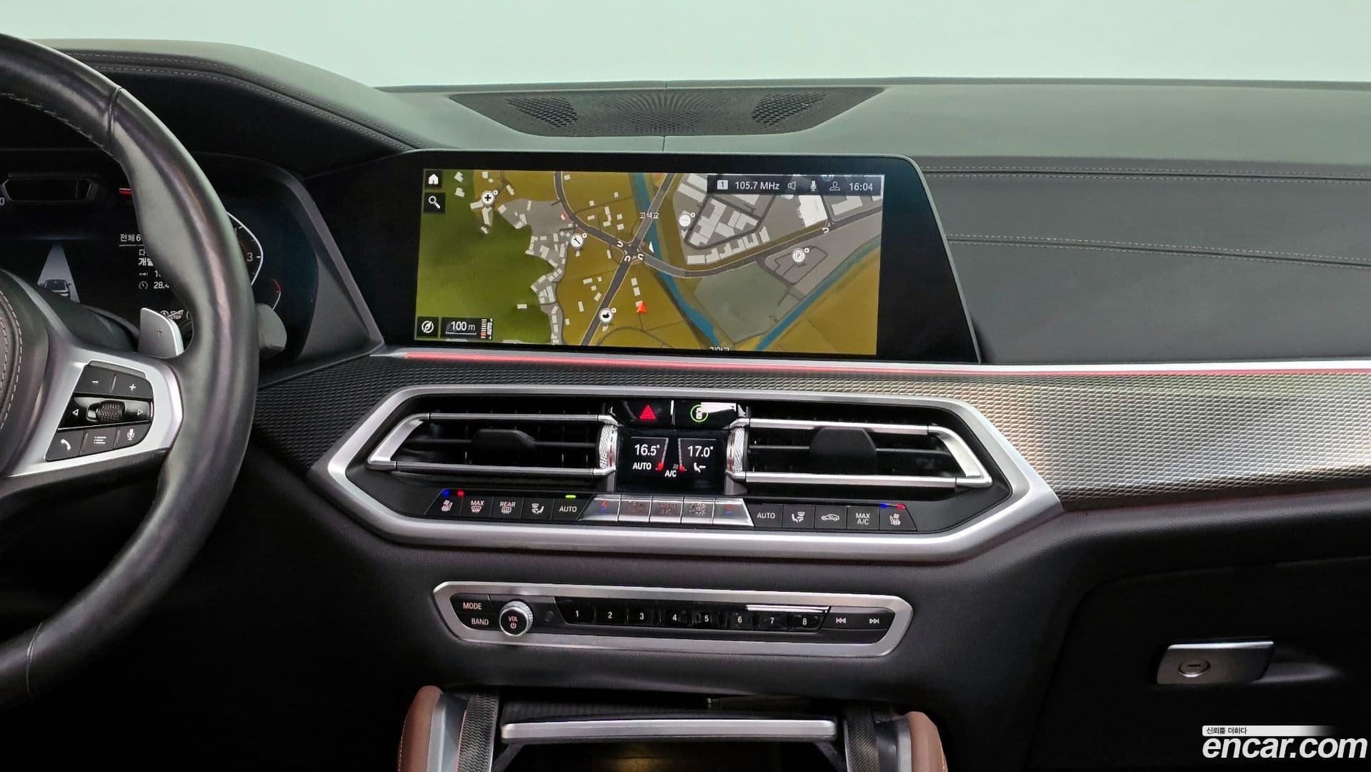 Main__Slider__Photo:X6 BMW 2021.4-13