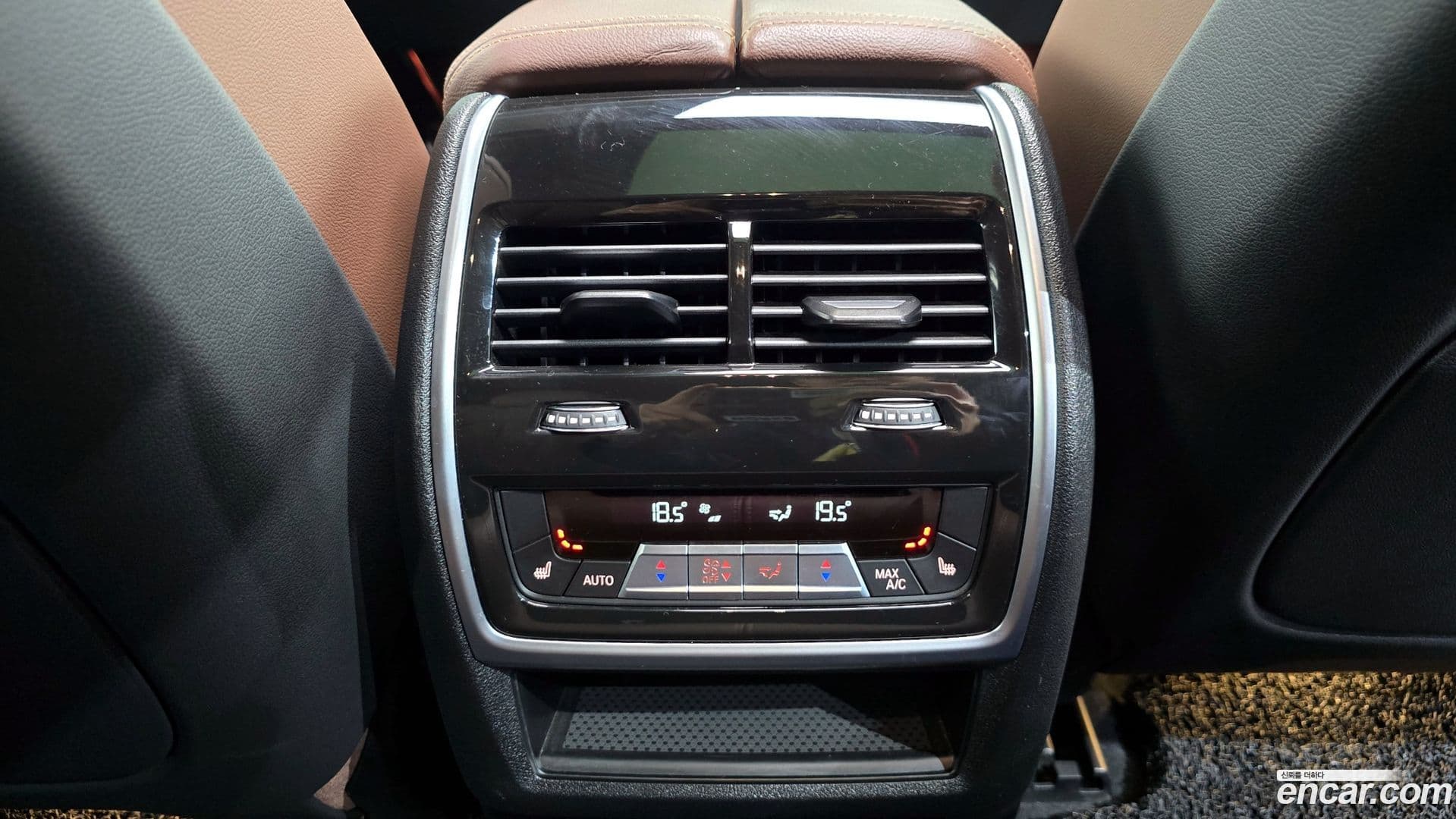 Main__Slider__Photo:X6 BMW 2021.4-18