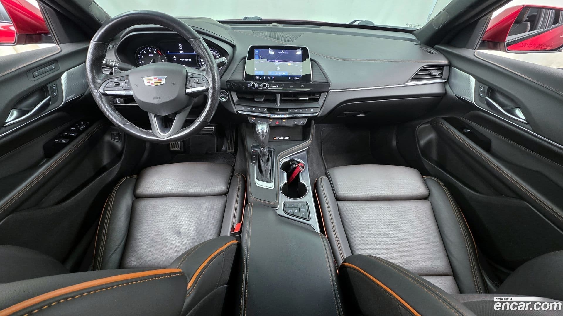 Main__Slider__Photo:CT4 Cadillac 2020.9-6