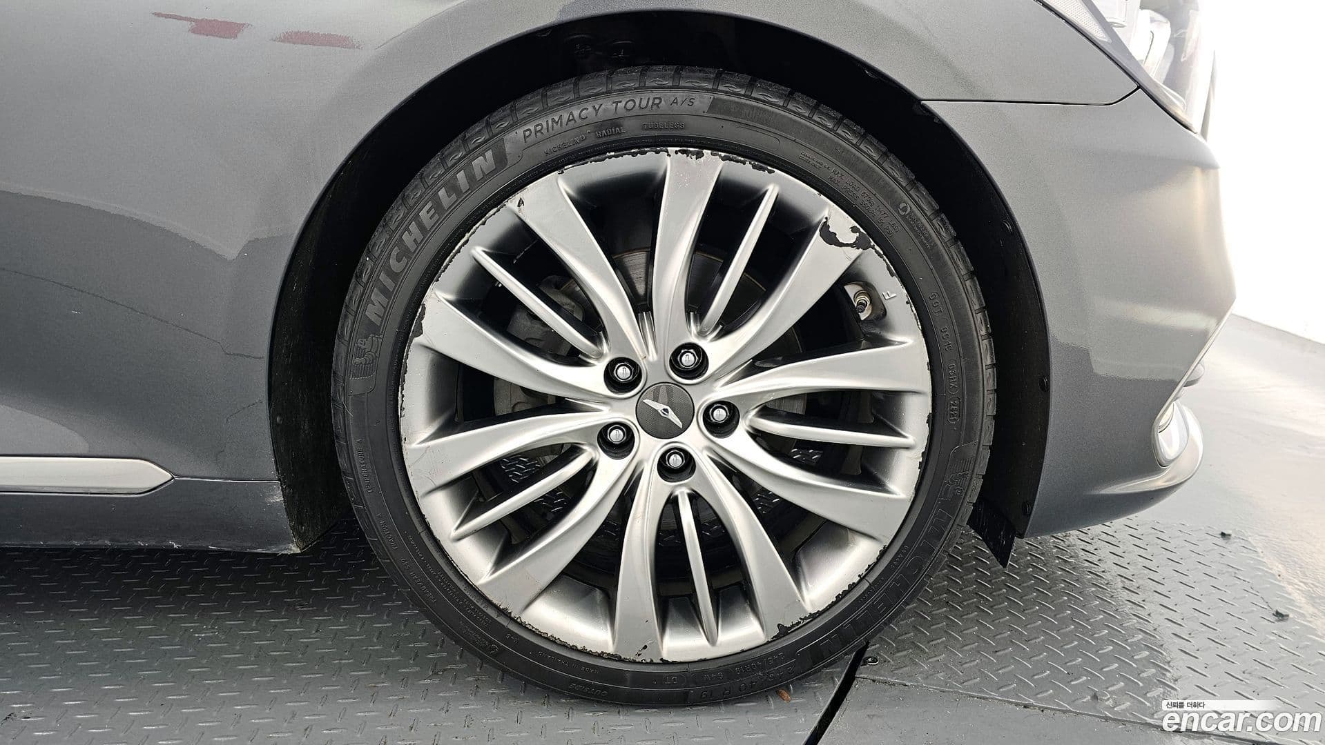 Main__Slider__Photo:G80 Genesis 2017.10-4