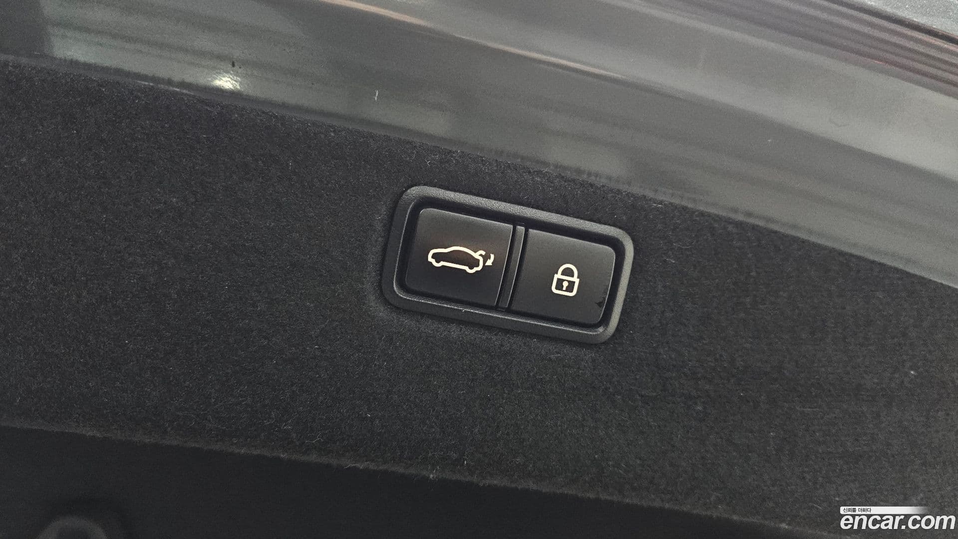 Main__Slider__Photo:G80 Genesis 2017.10-19