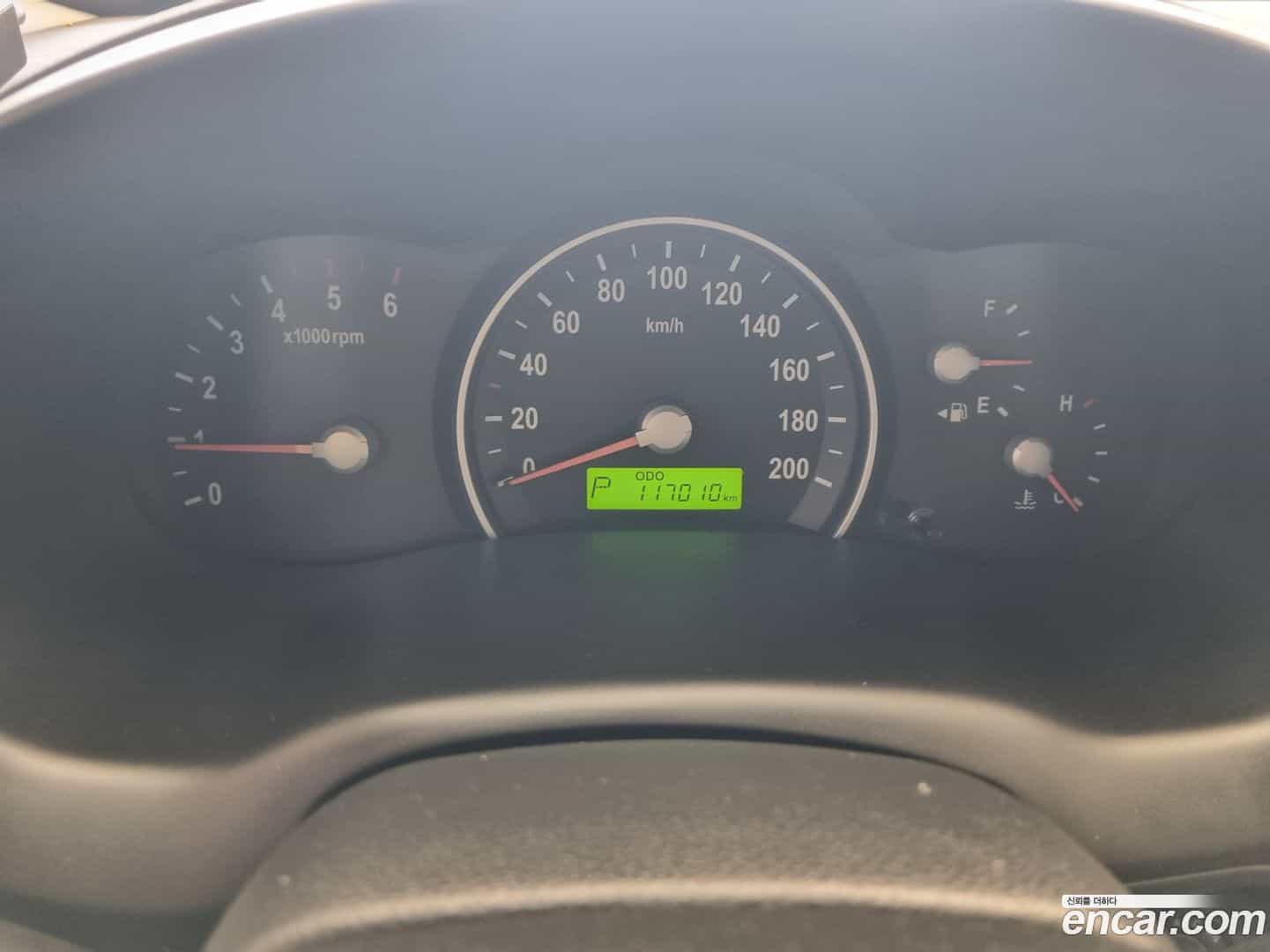 Canival Kia 2006.11-INNER-008