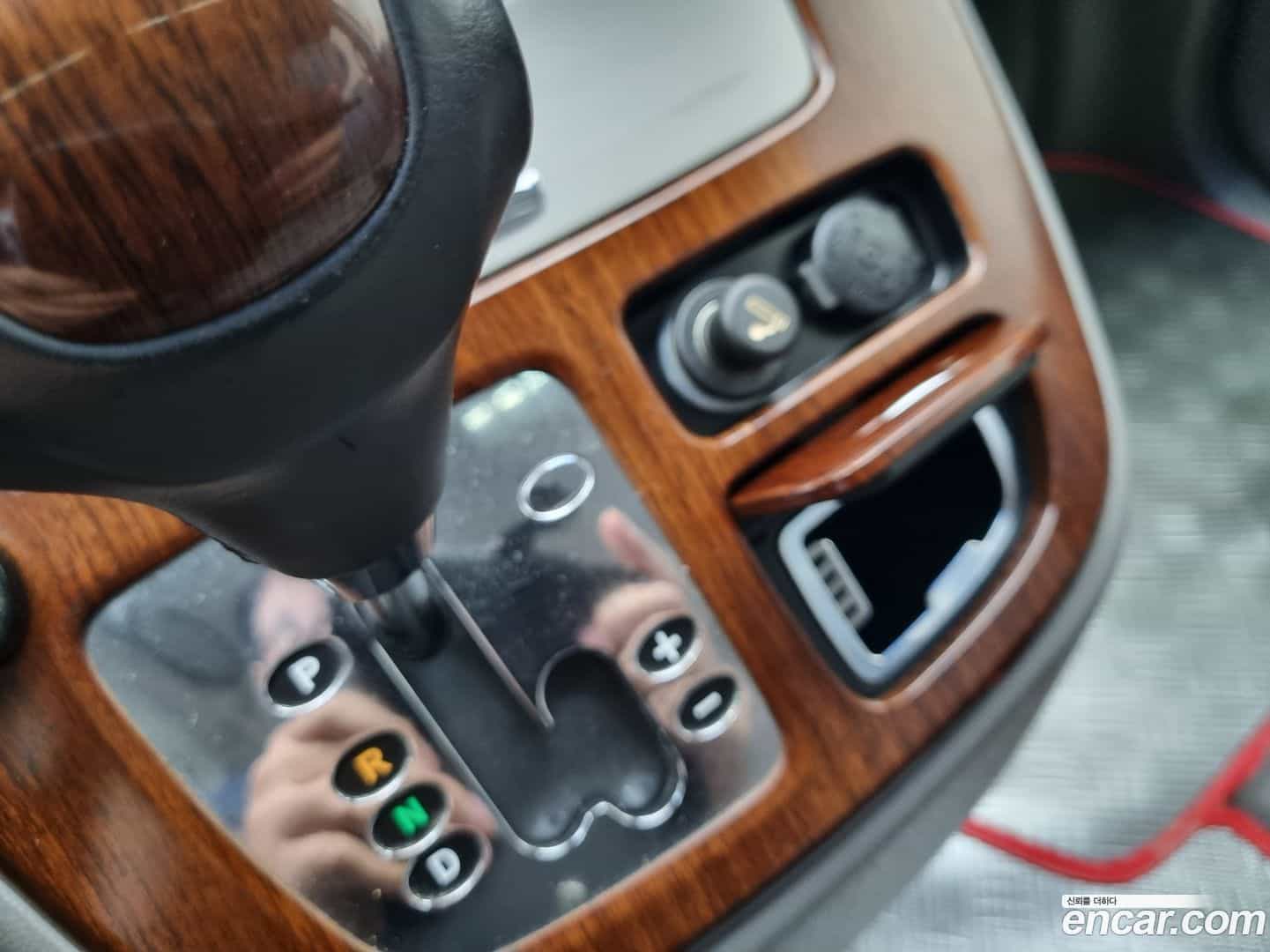 Canival Kia 2006.11-INNER-009