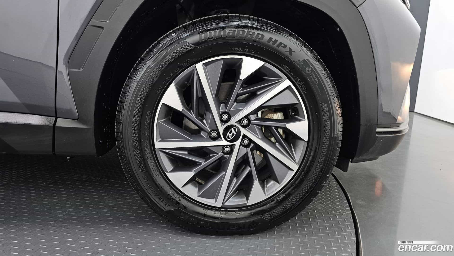 Tucson Hyundai 2022.1-OUTER-005