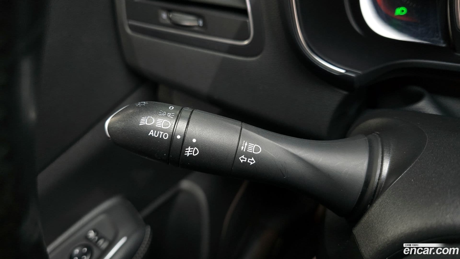 Main__Slider__Photo:QM6 Renault-KoreaSamsung 2019.2-14