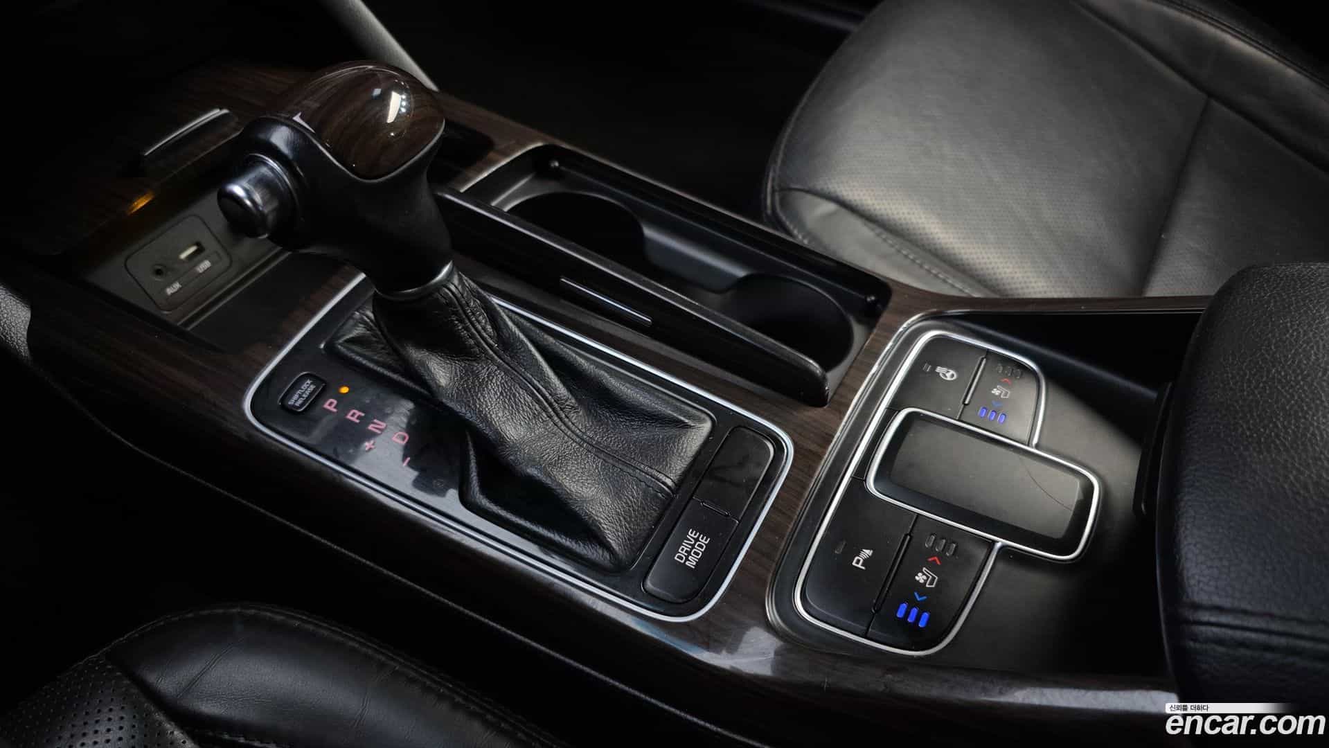 K7 Kia 2016.0-INNER-009