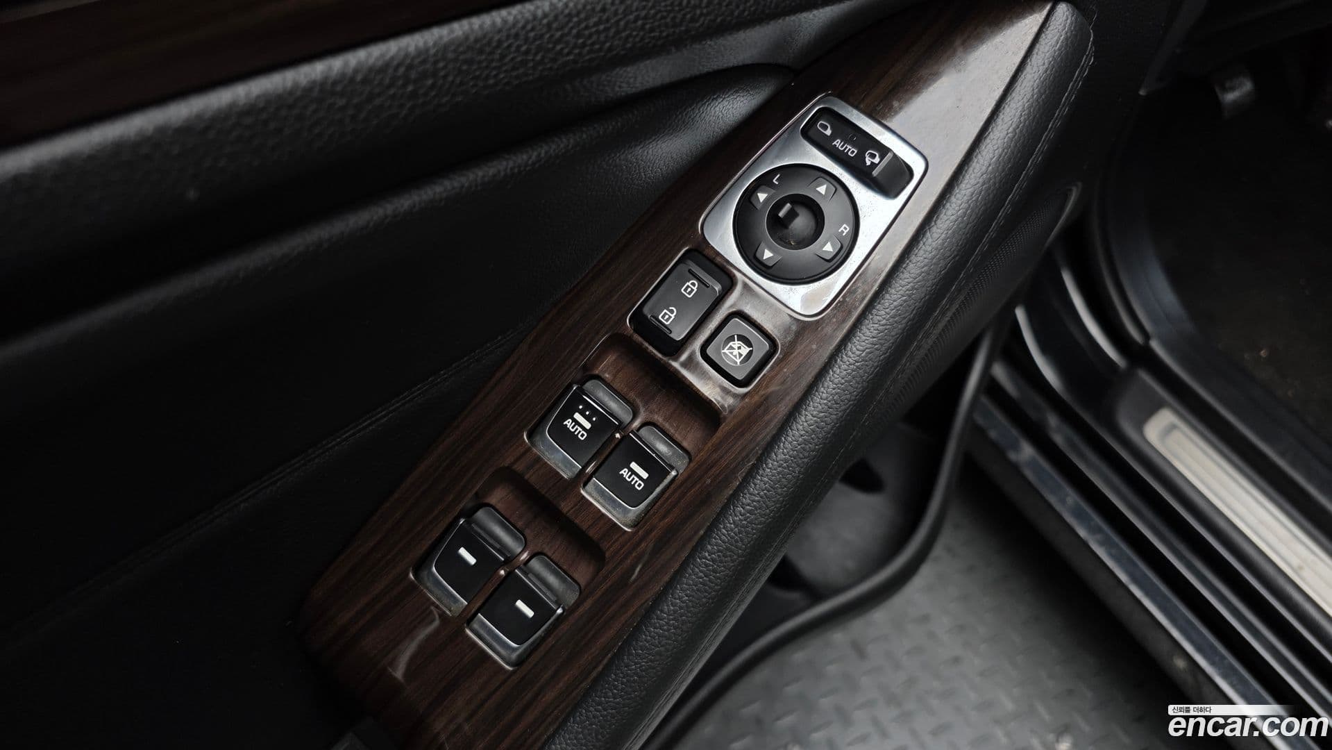 Main__Slider__Photo:K7 Kia 2016.0-16