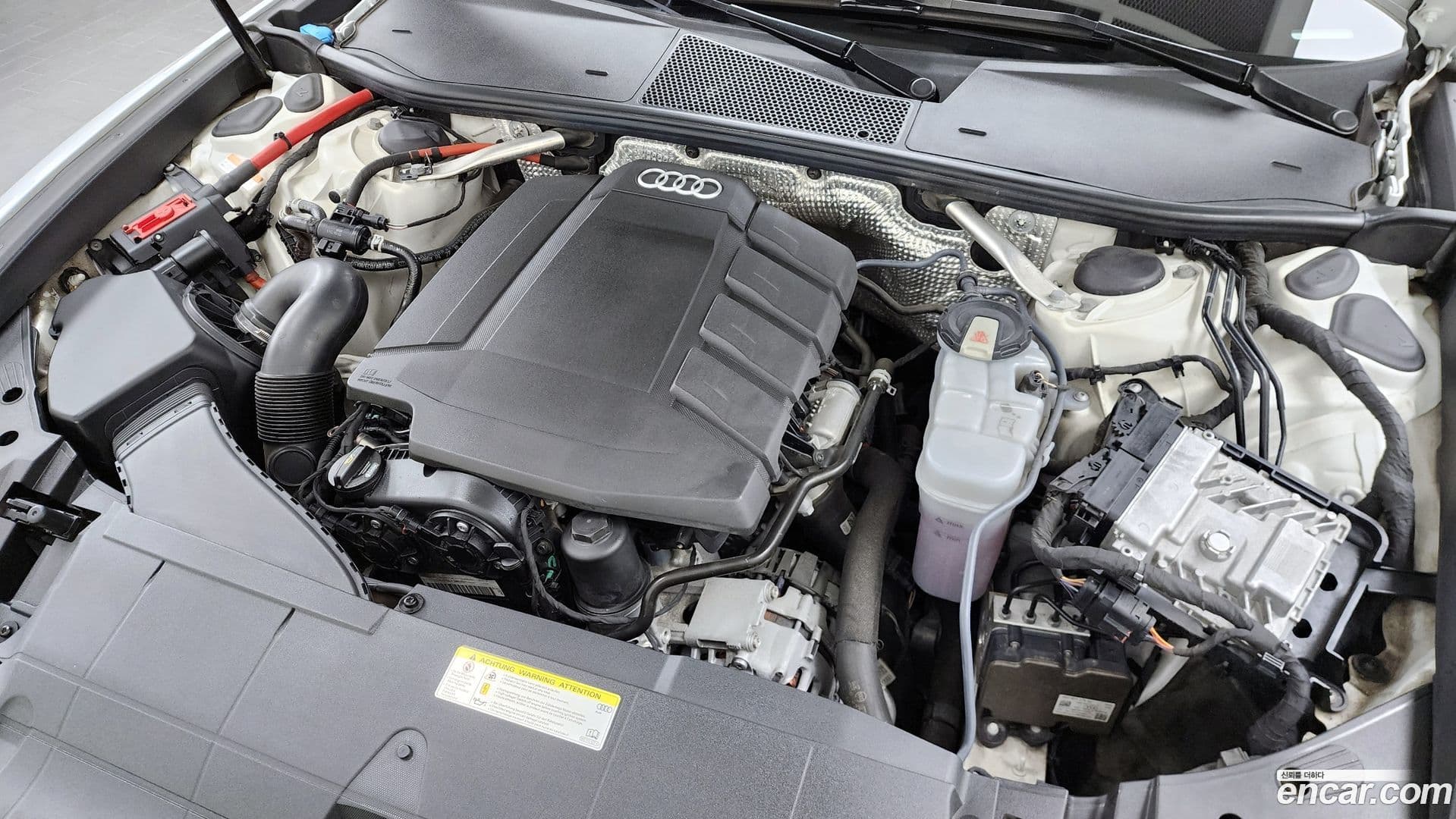 Main__Slider__Photo:A6 Audi 2019.10-5