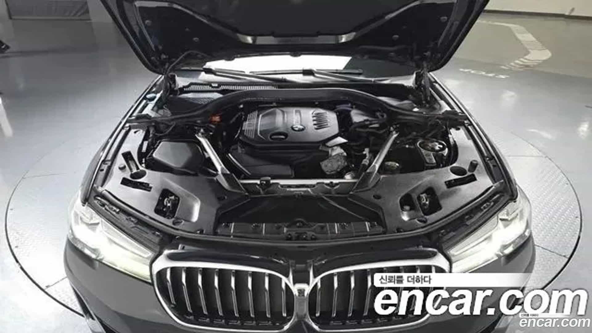 5-Series BMW 2021.1-INNER-006