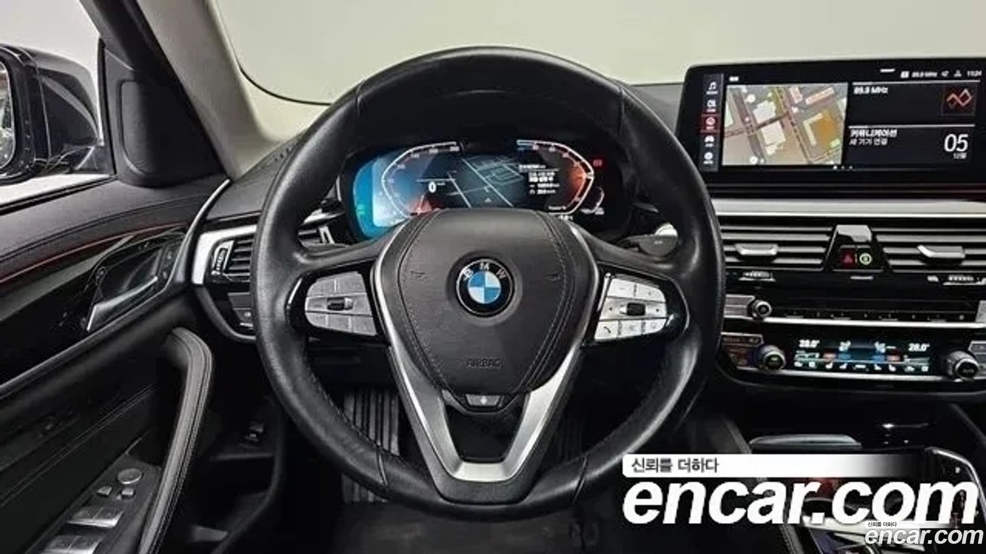 Main__Slider__Photo:5-Series BMW 2021.1-13