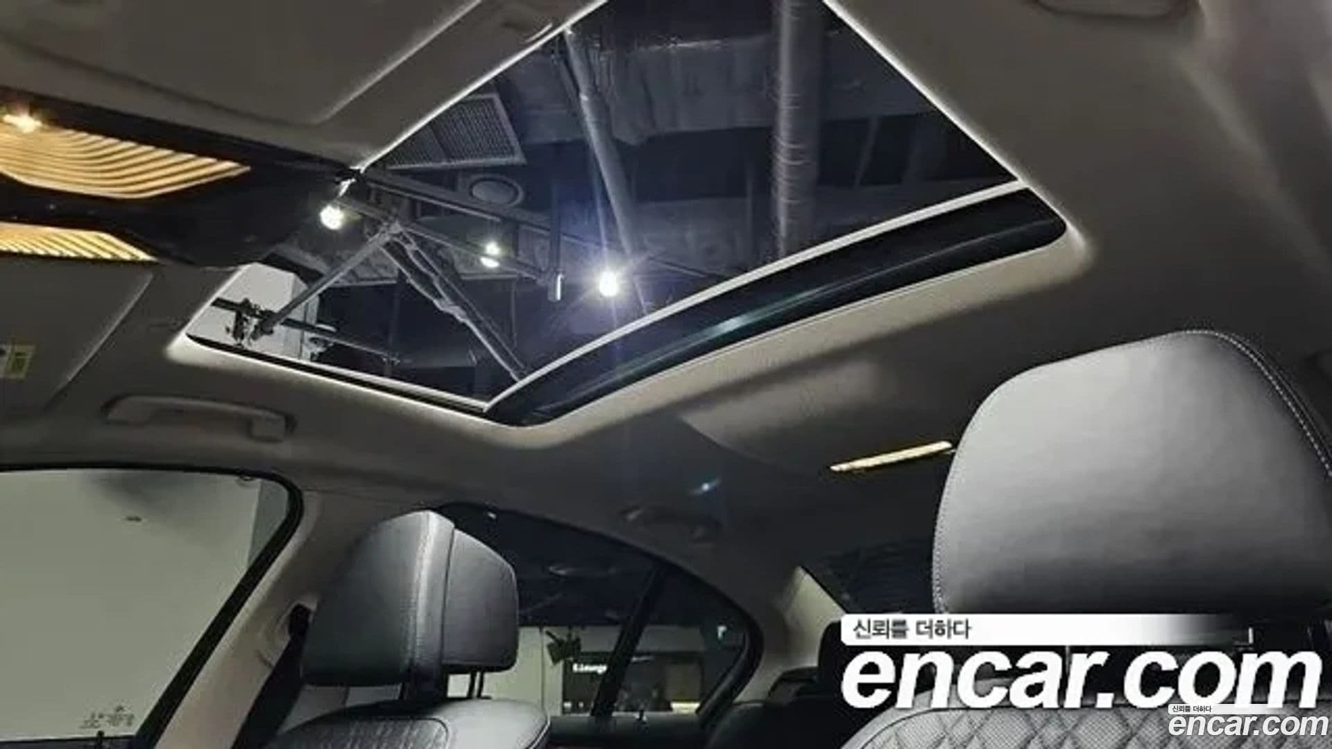 Main__Slider__Photo:5-Series BMW 2021.1-16