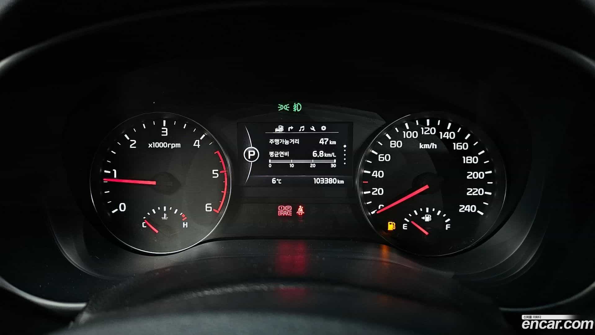 Sportage Kia 2016.2-INNER-008