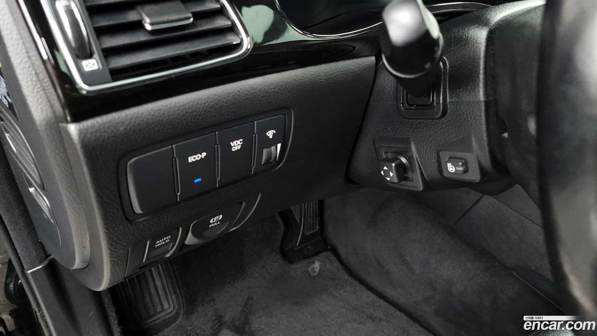 Genesis Hyundai 2012.9-OPTION-020